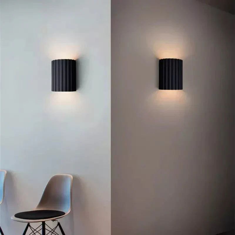 Perol Ribbed Wall Light