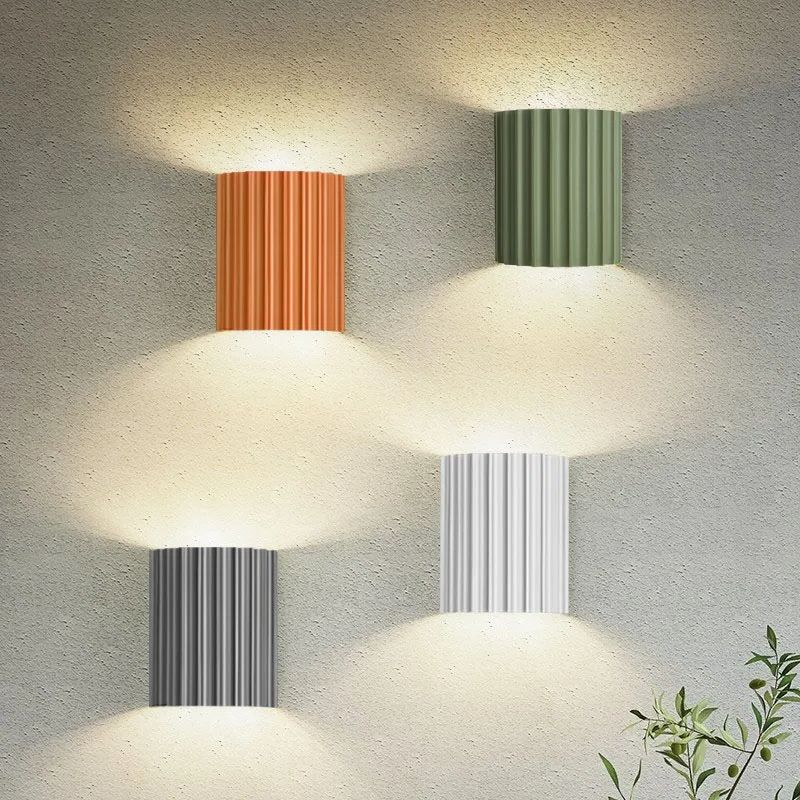 Perol Ribbed Wall Light