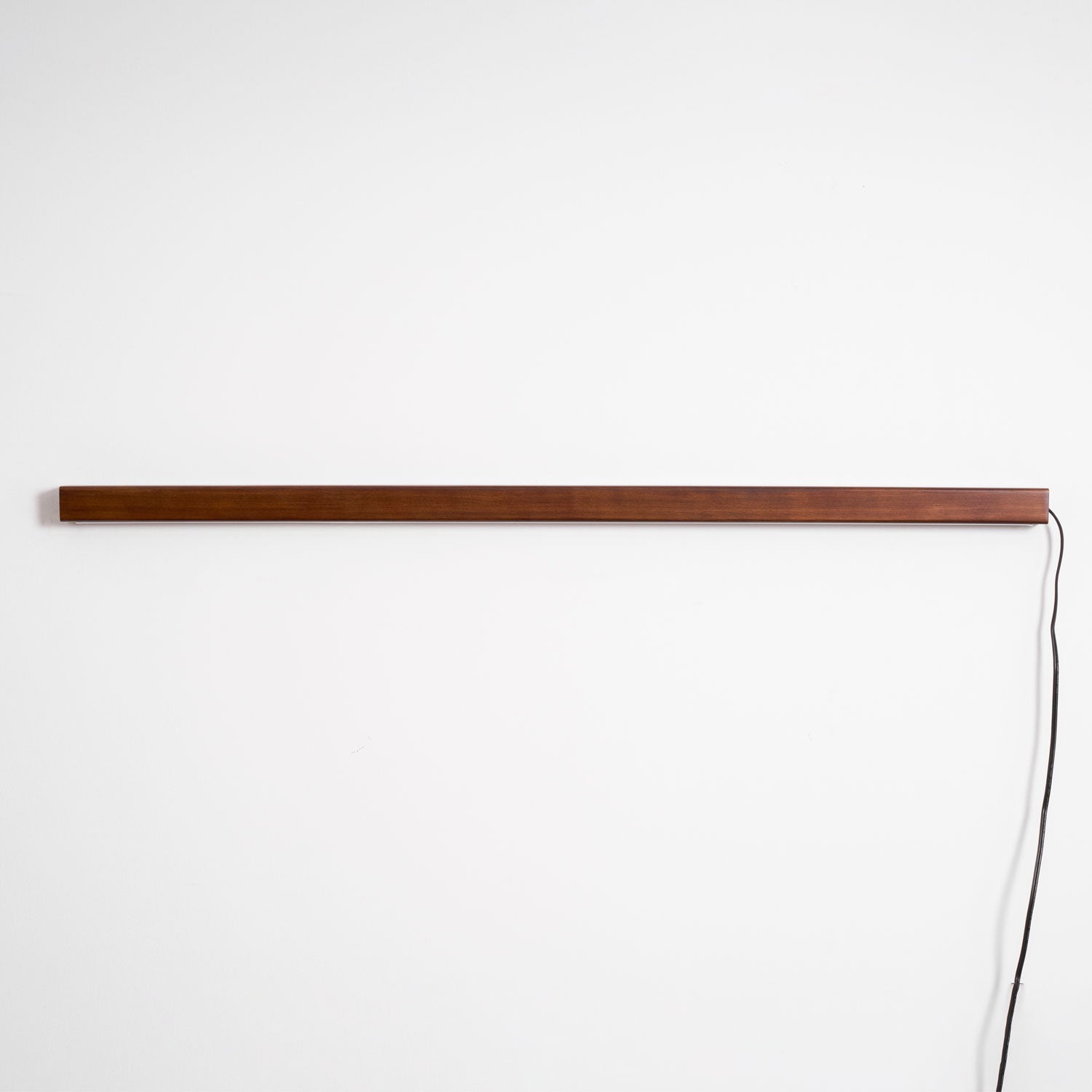 Gomeron Linear Wall Light