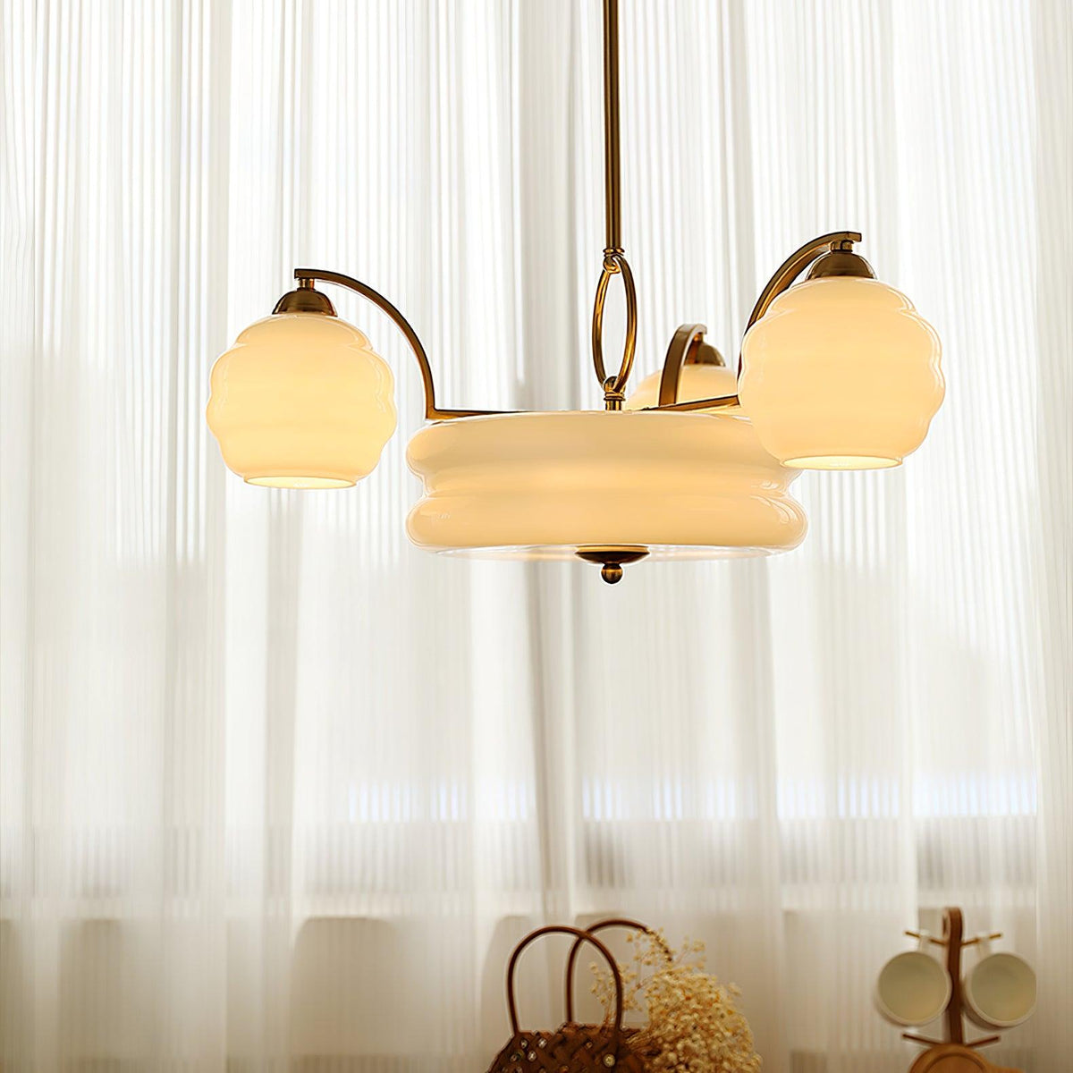 Bapavor Art Deco Chandelier