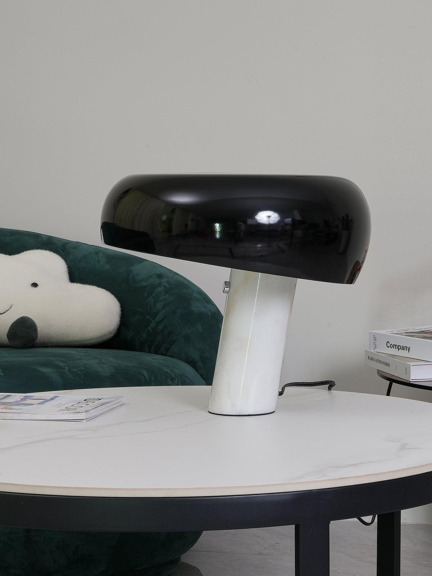 Ivoro Table Lamp