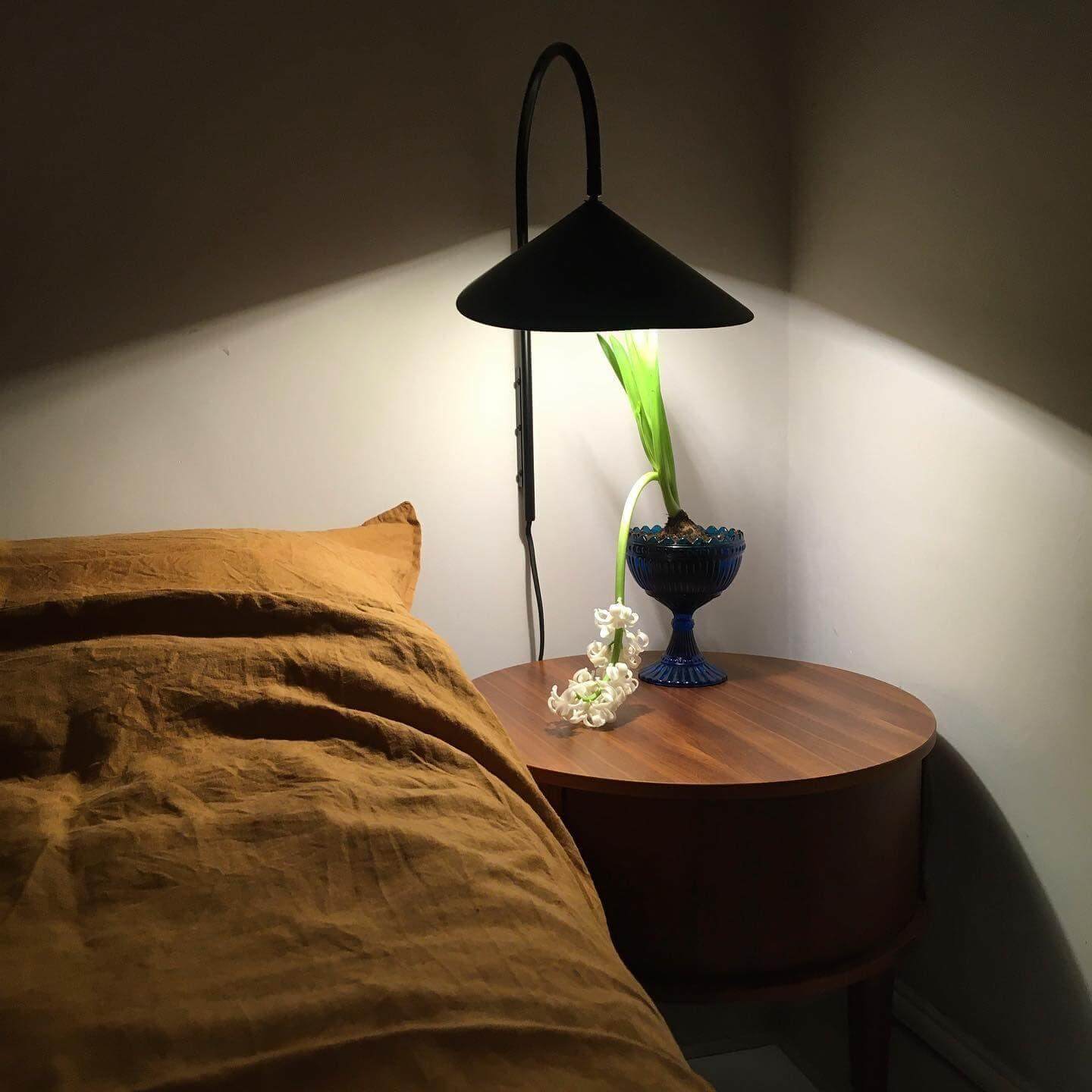 Wavalo Wall Light