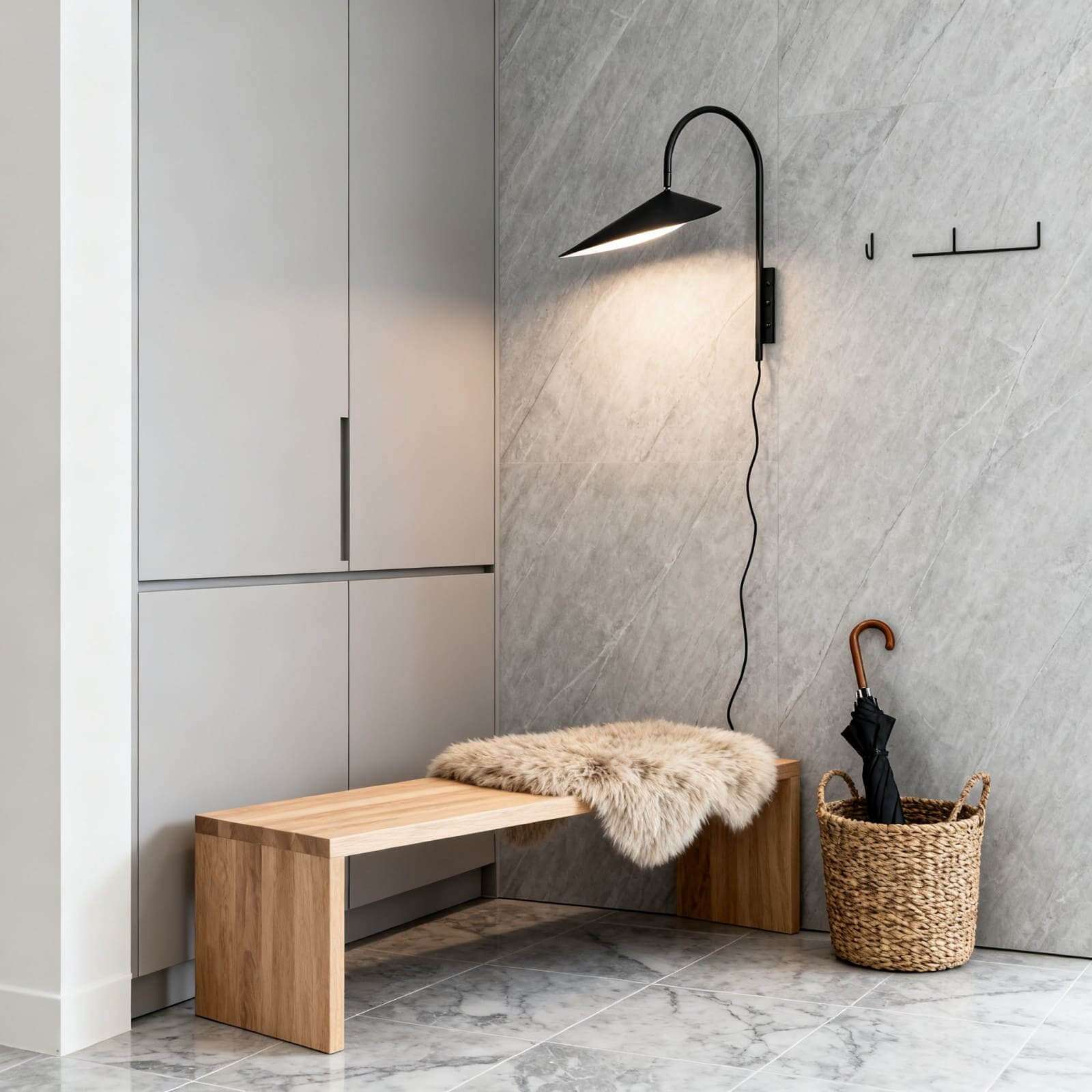 Wavalo Wall Light