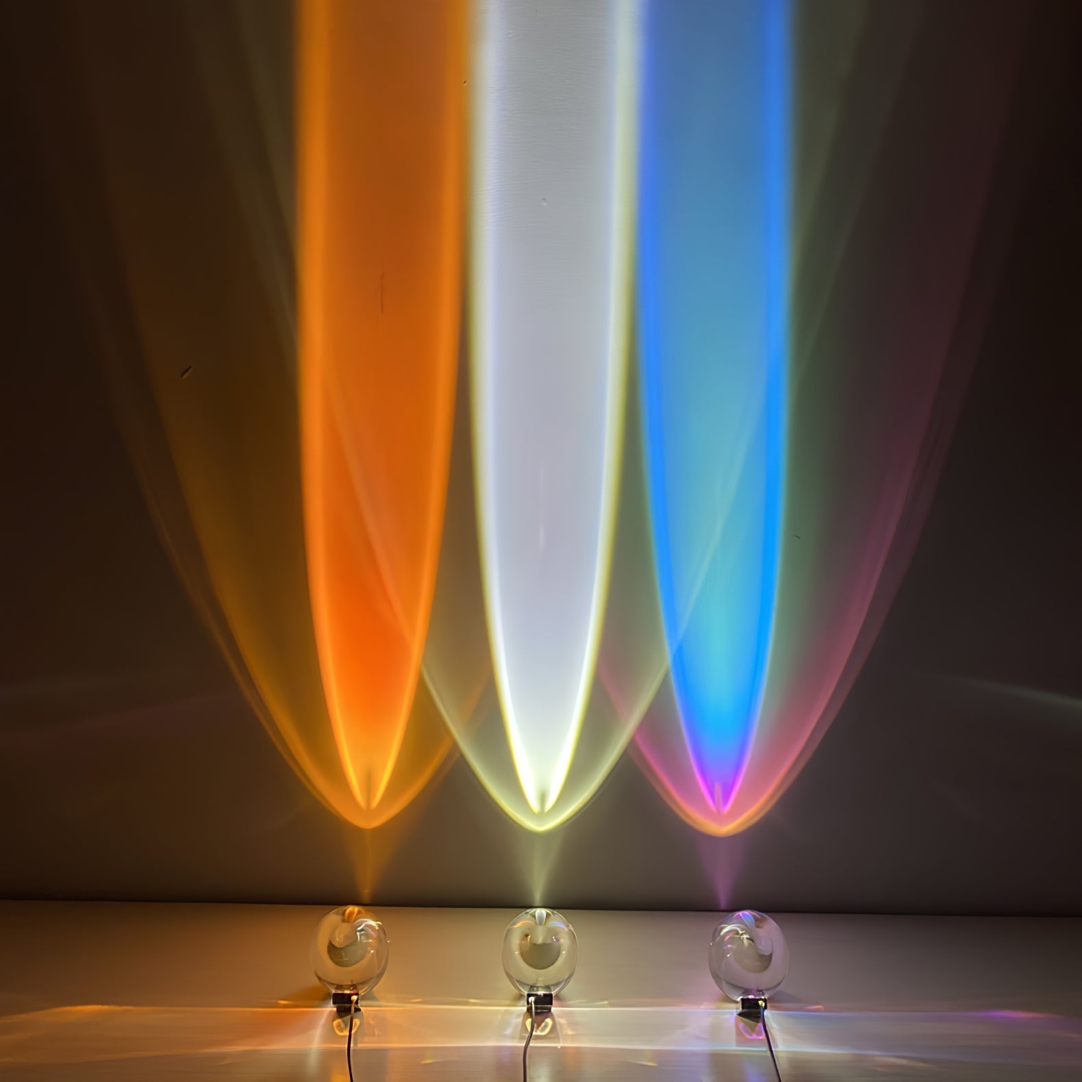 Lizzan Table Lamp
