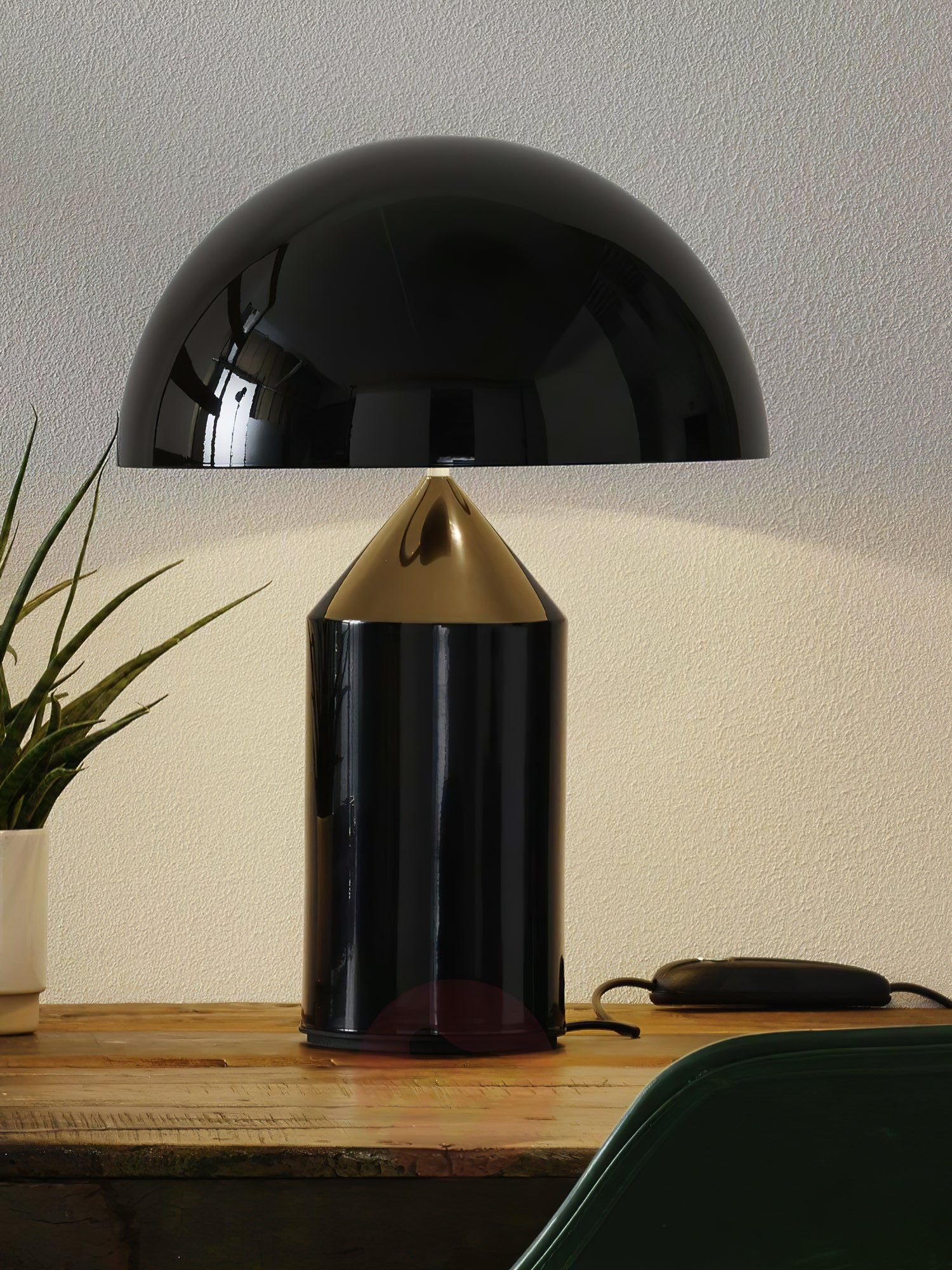 Almiran Geometric Table Lamp