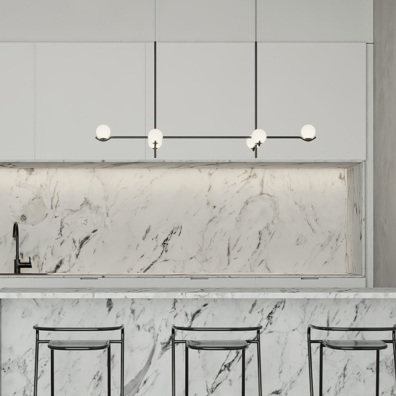 Avaleo Globe Pendant Light