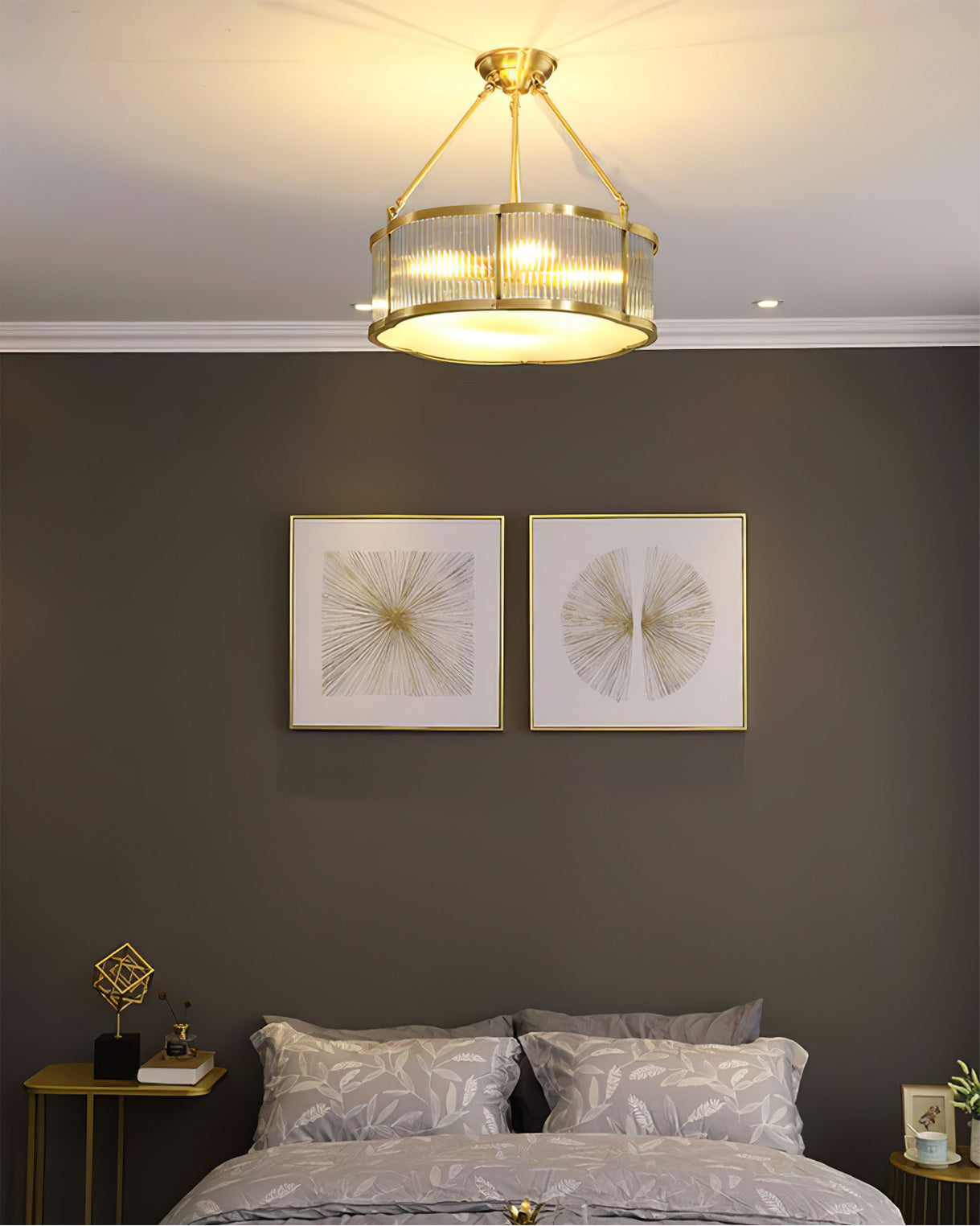 Xeda Quatrefoil Chandelier