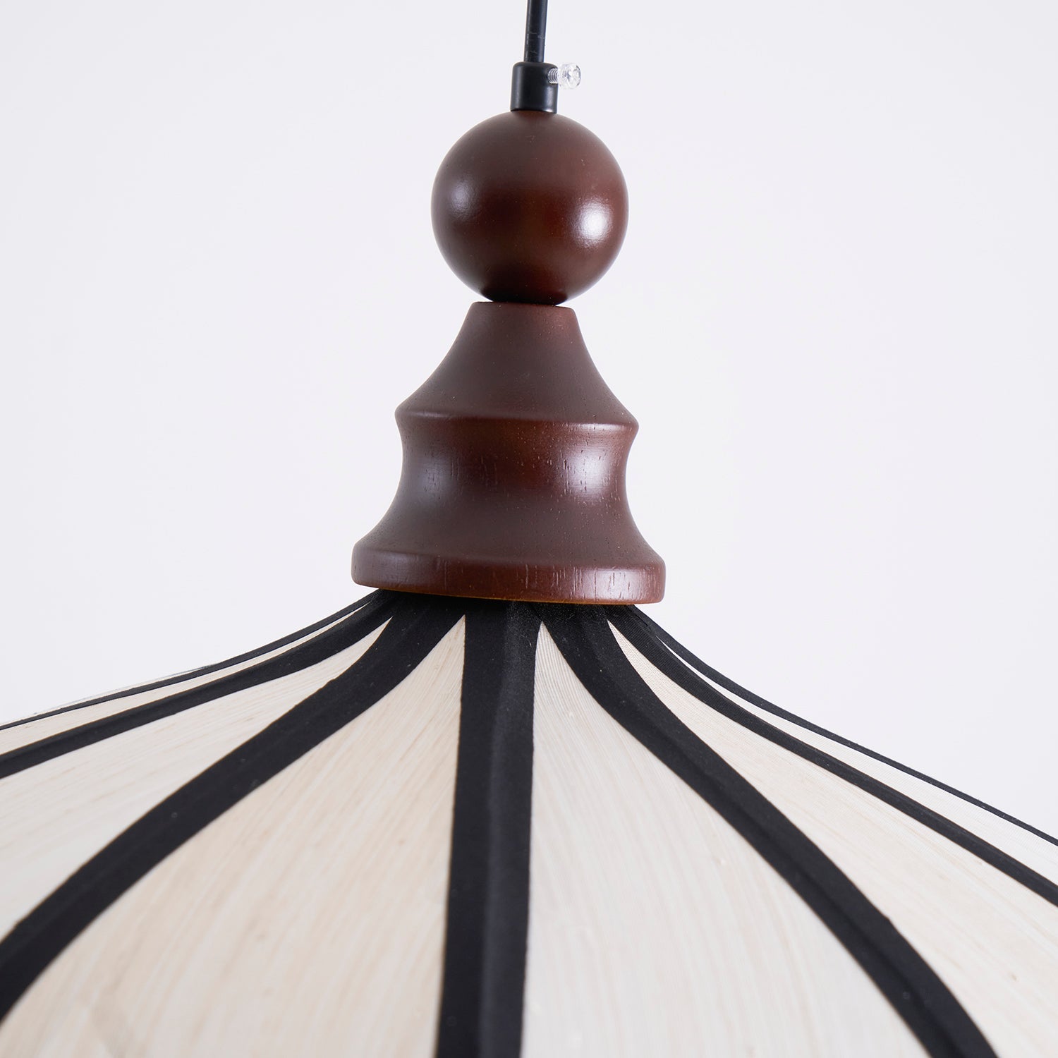 Melaona Scalloped Pendant Light