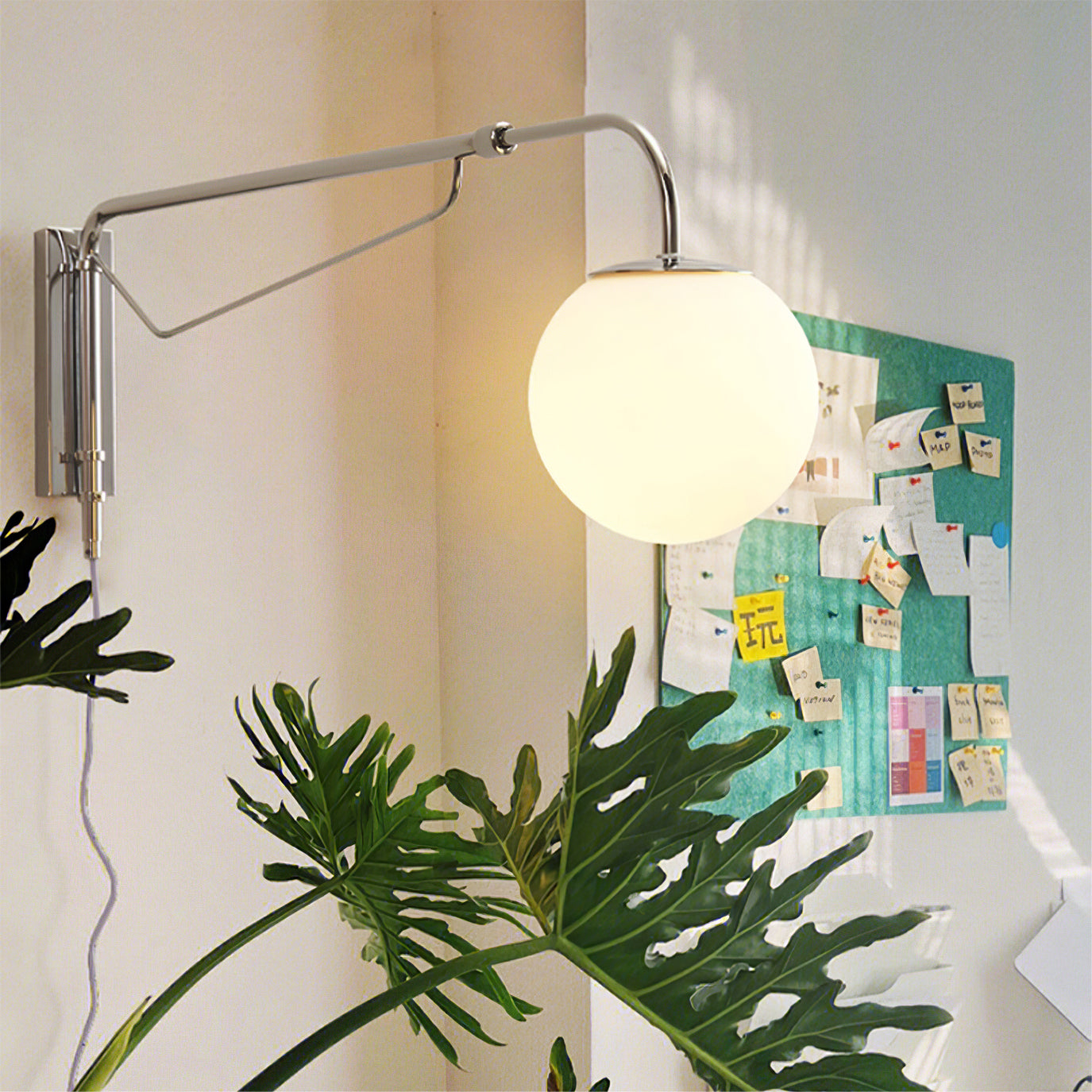 Bazoron Wall Light