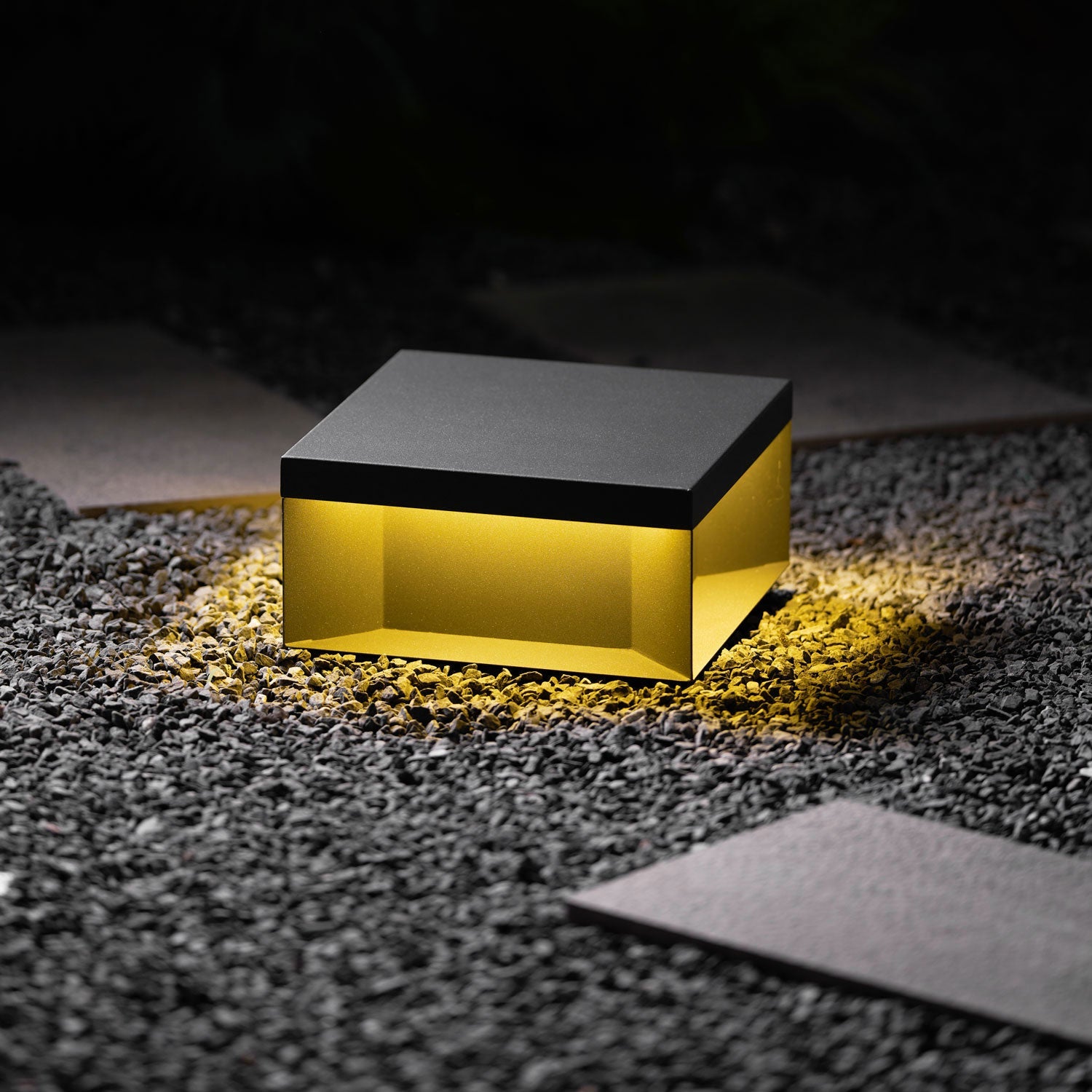 Nolian Outdoor Post Light