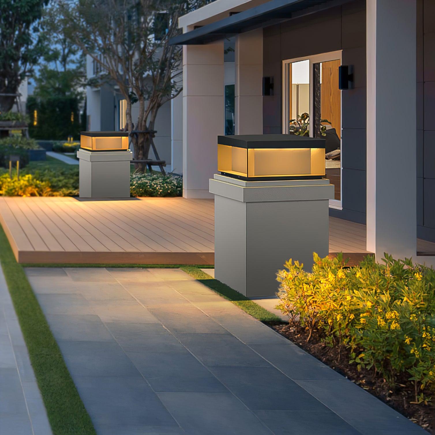 Nolian Outdoor Post Light