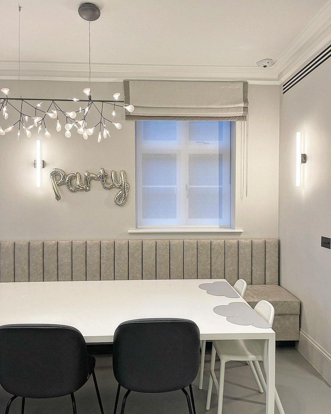 Almorra Branch Chandelier