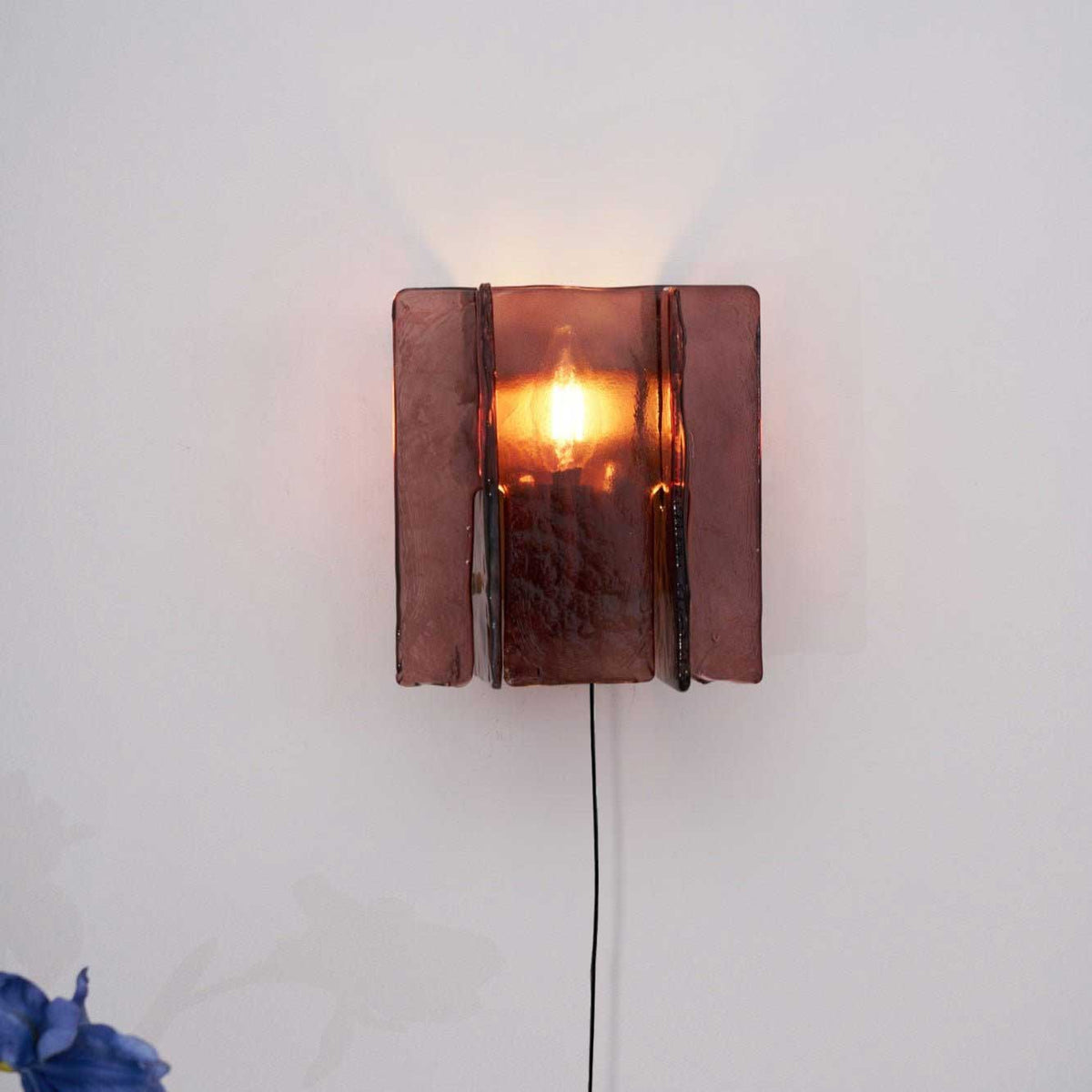 Kabena Wall Light