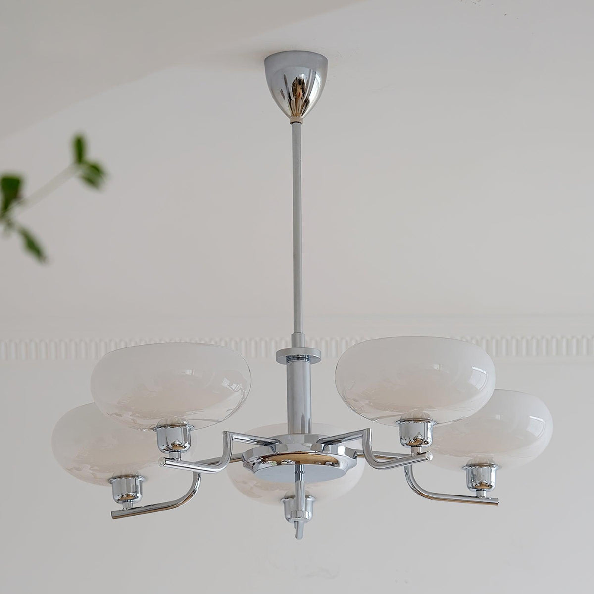 Nevelo Modern Chandelier