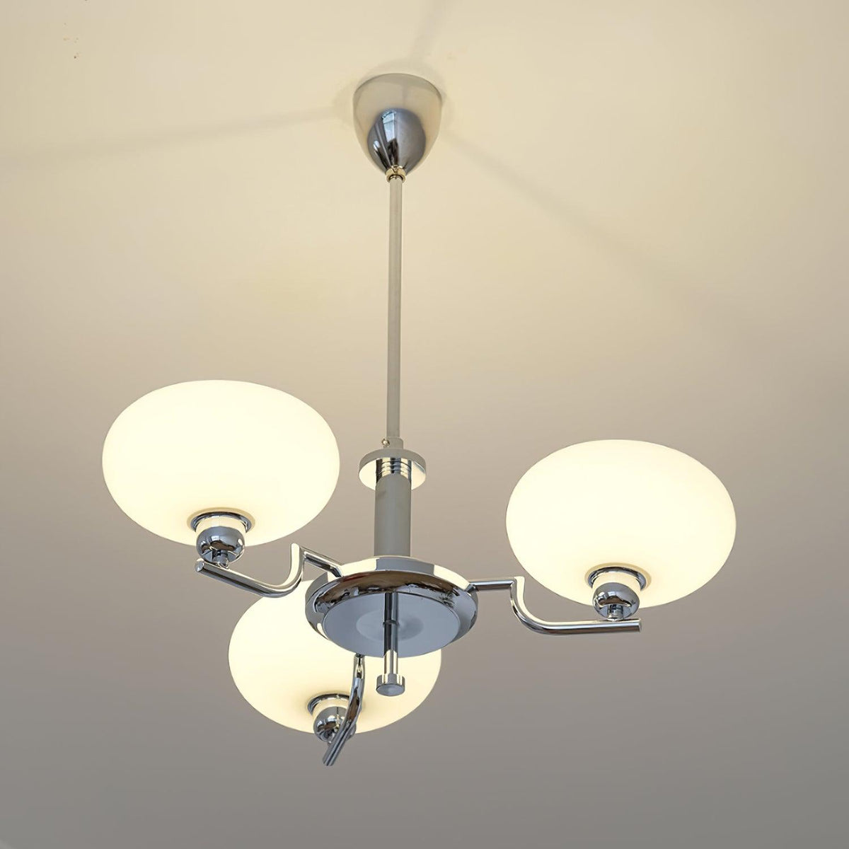 Nevelo Modern Chandelier