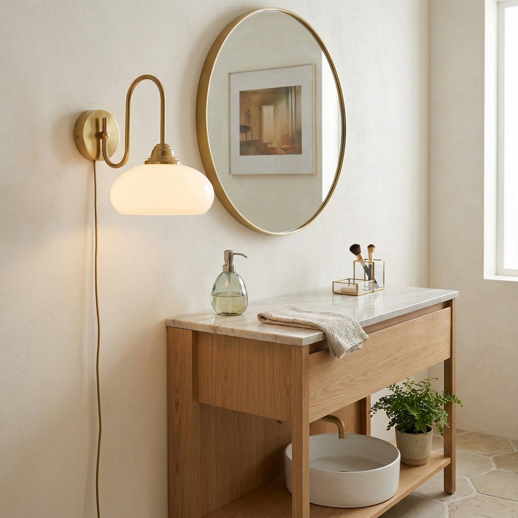 Siroma Plug In Wall Light