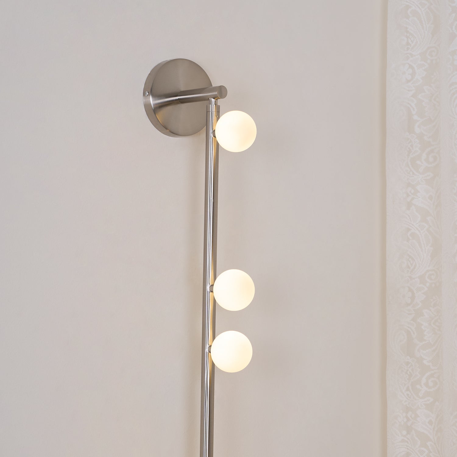 Hati Tube Wall Light