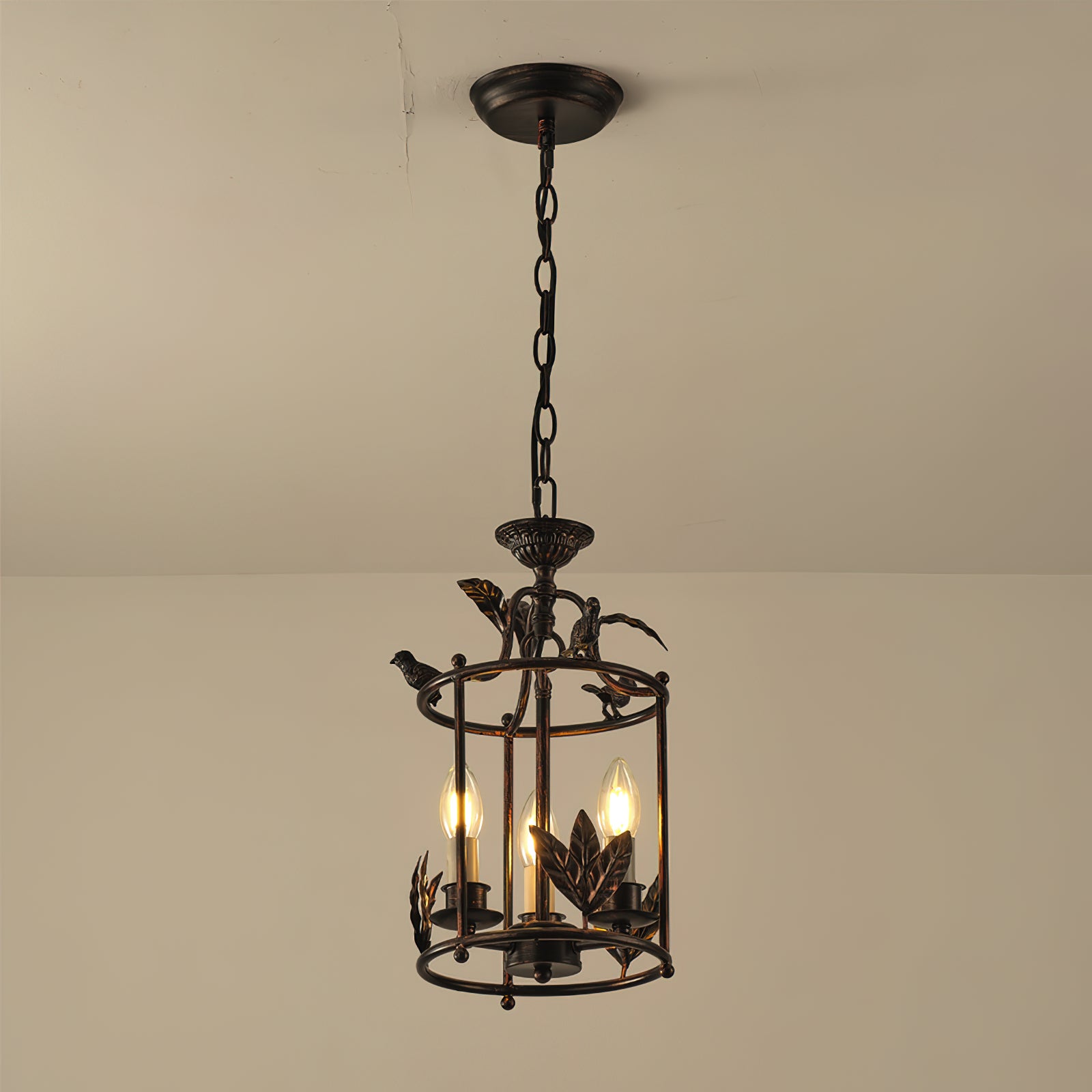 Alvelva Lantern Pendant Light