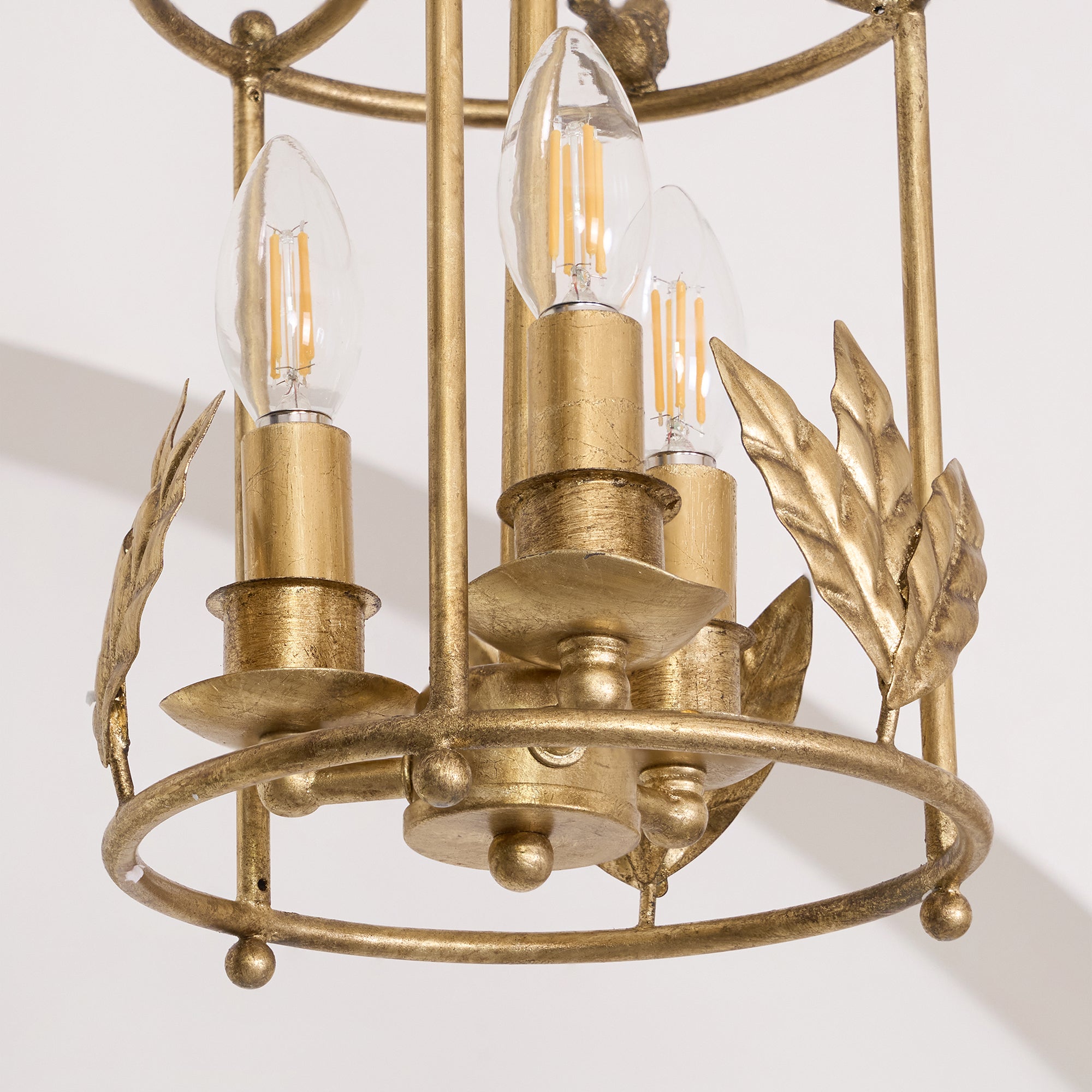 Alvelva Lantern Pendant Light