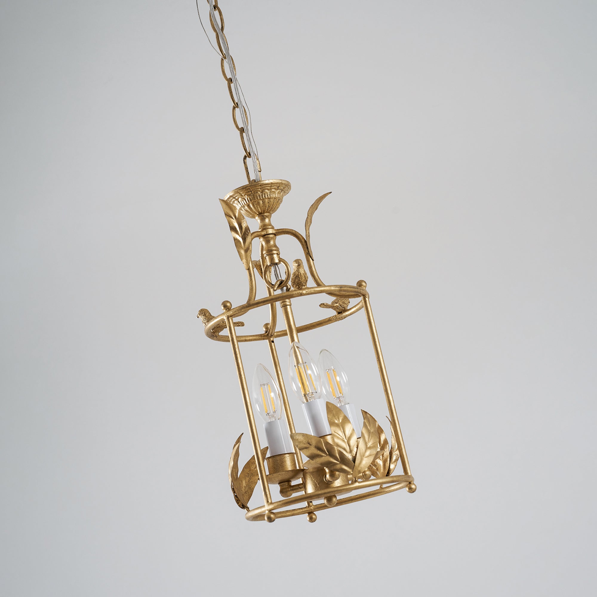 Alvelva Lantern Pendant Light