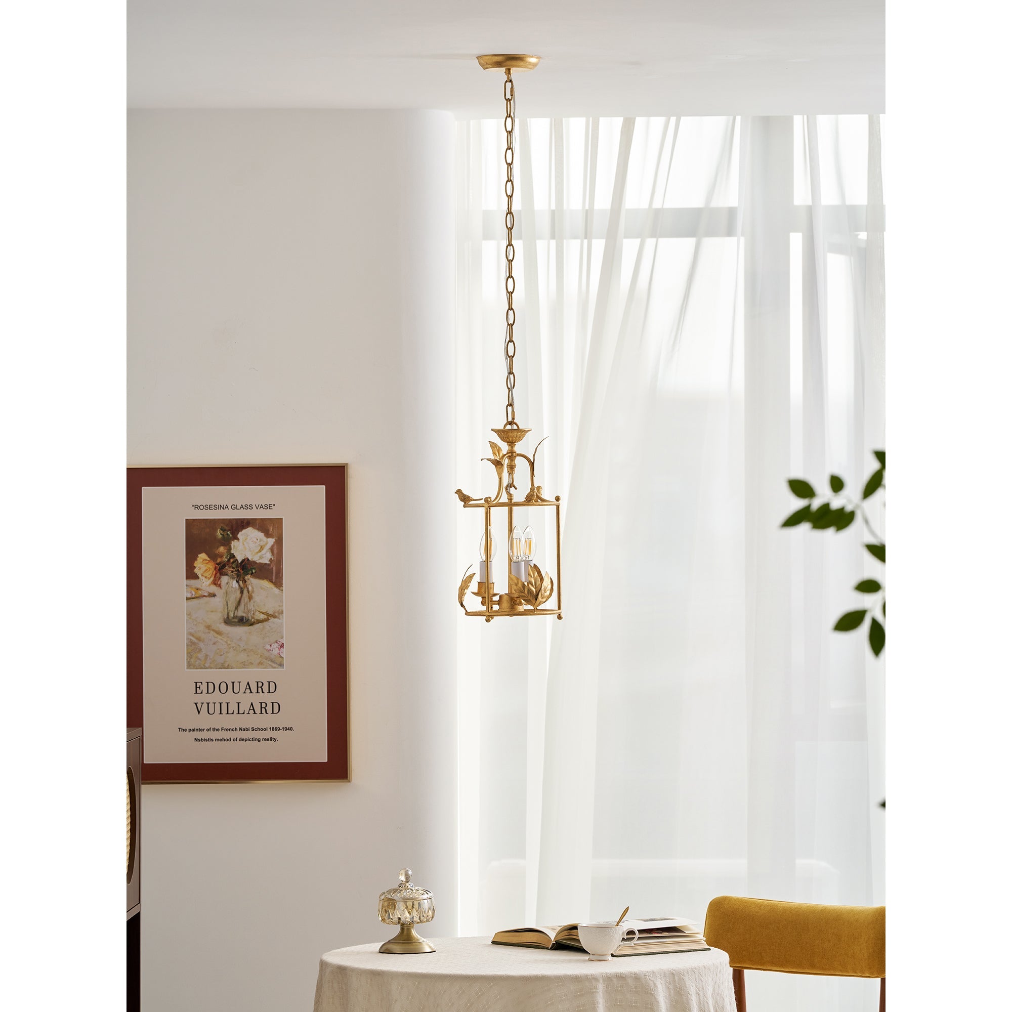 Alvelva Lantern Pendant Light