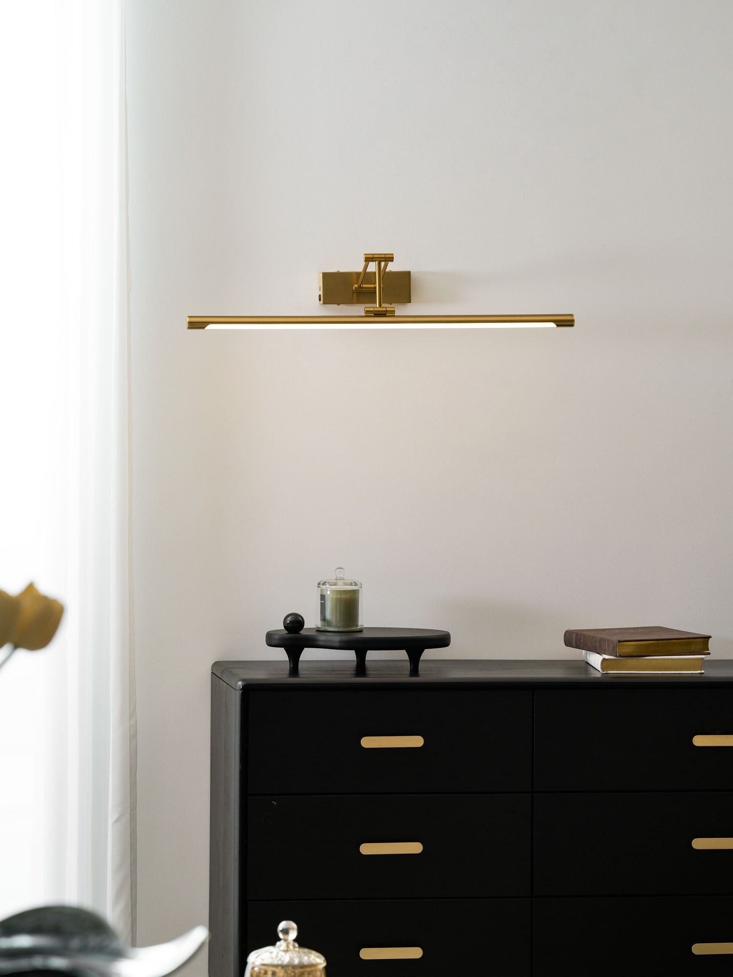 Bavexus Linear Wall Light