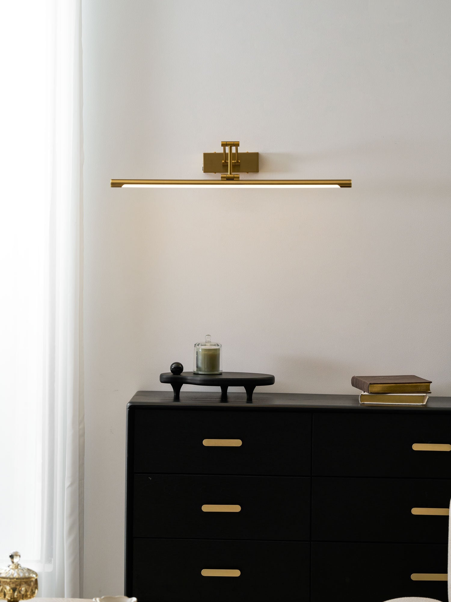Bavexus Linear Wall Light