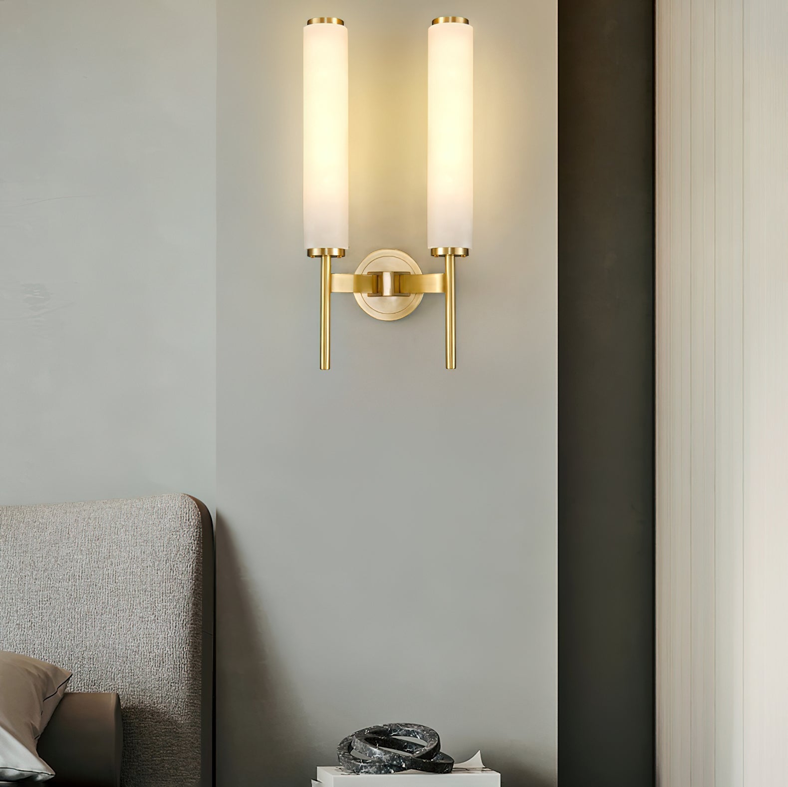 Davor Alabaster Wall Light