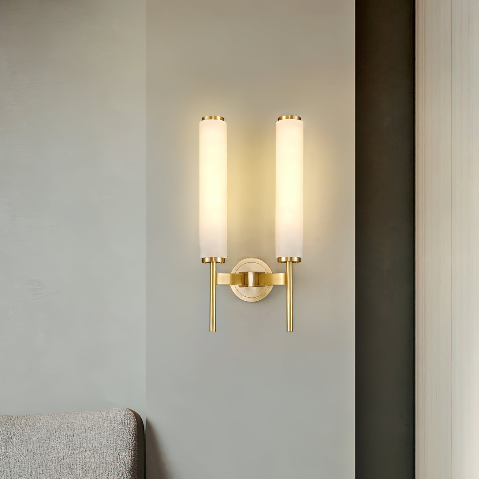 Davor Alabaster Wall Light