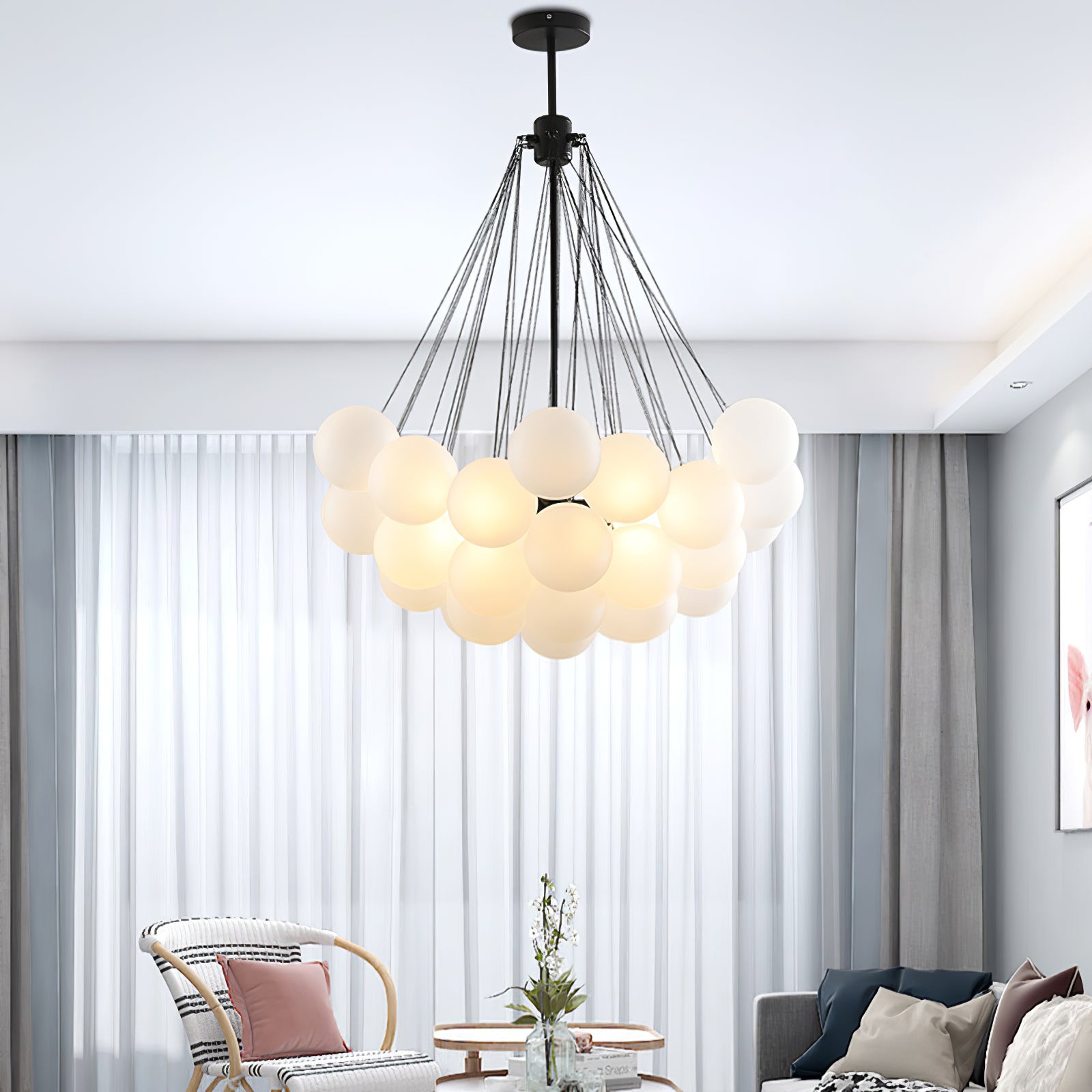 Aloralo Globe Chandelier