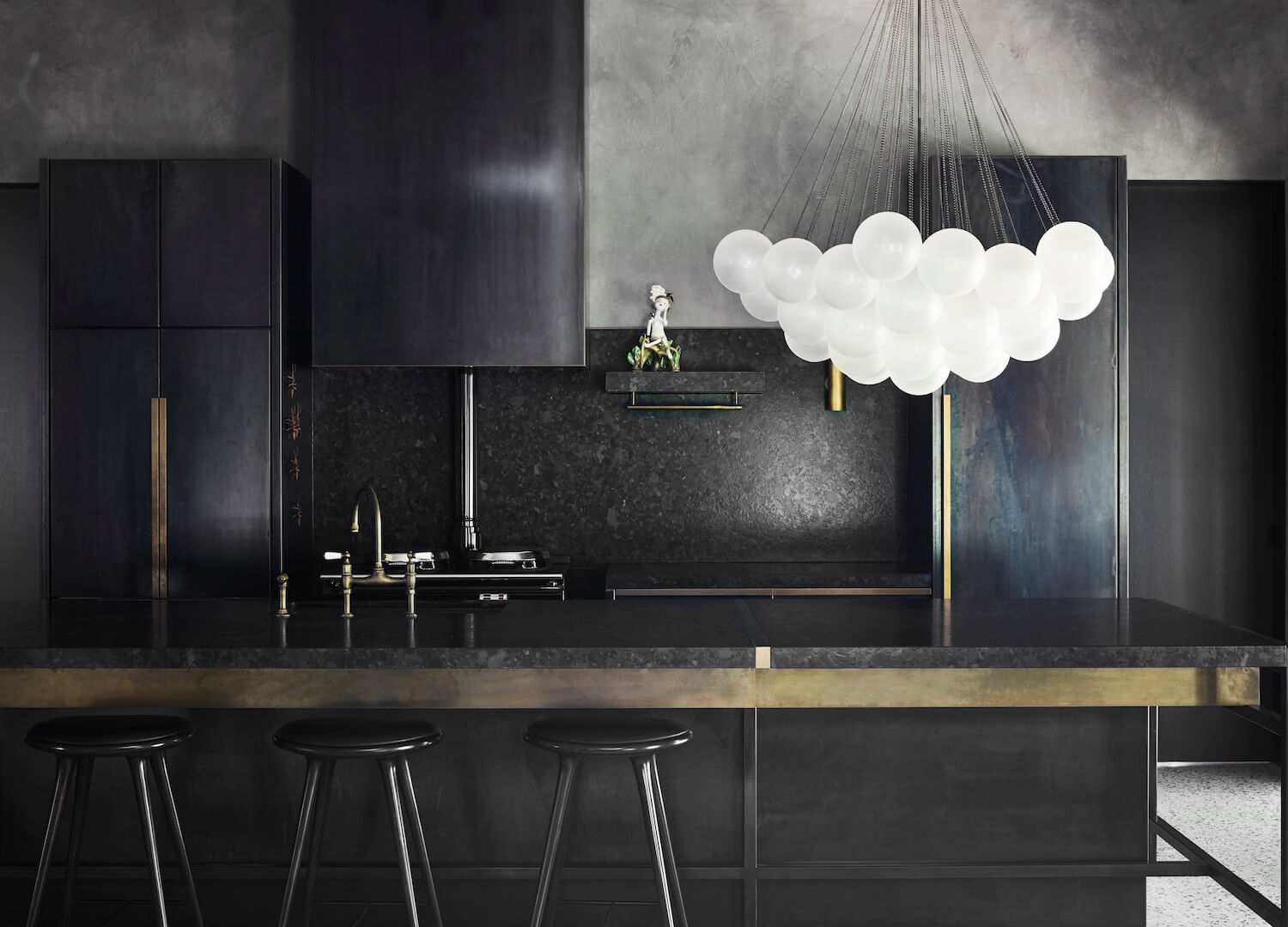 Aloralo Globe Chandelier