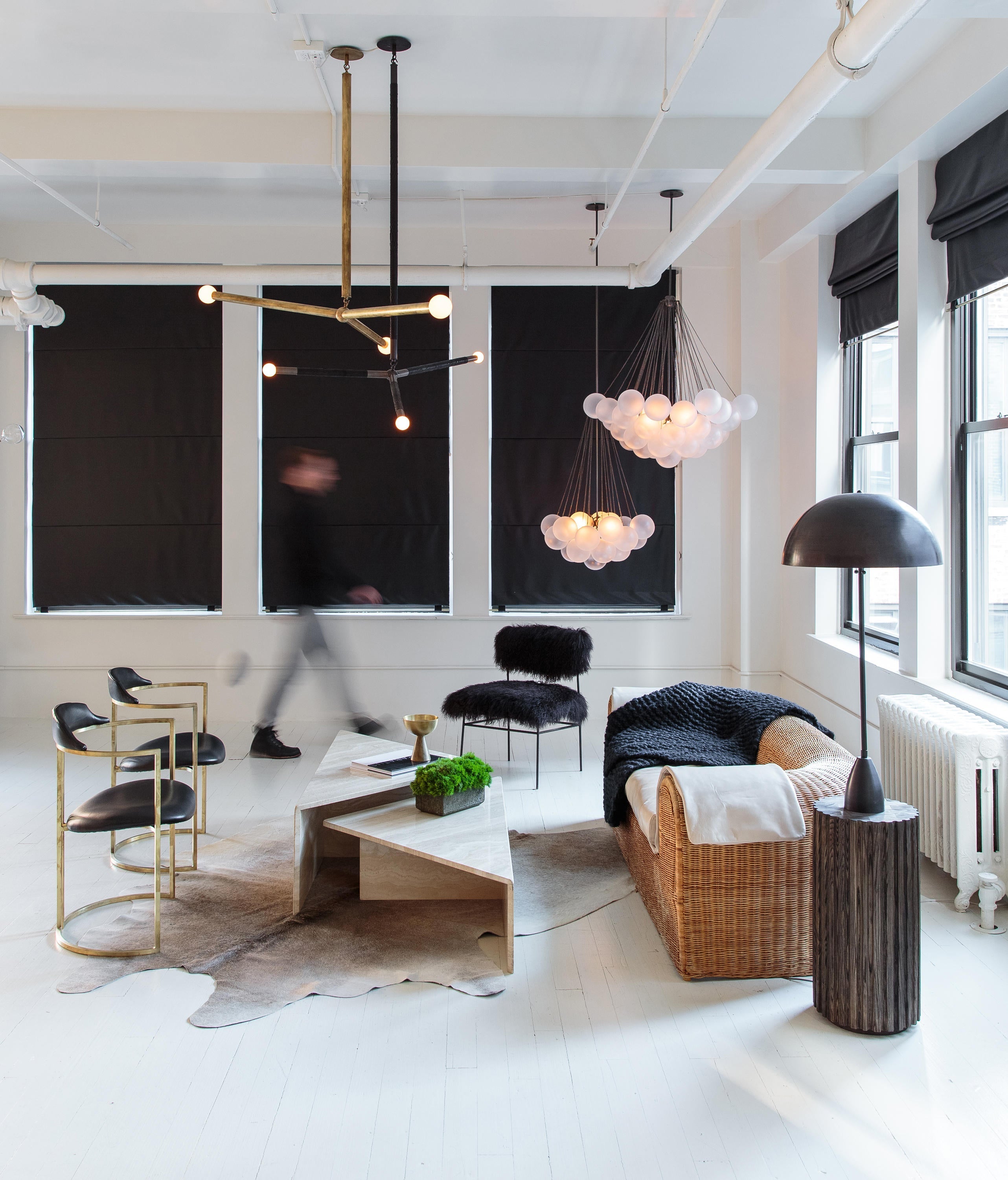 Aloralo Globe Chandelier