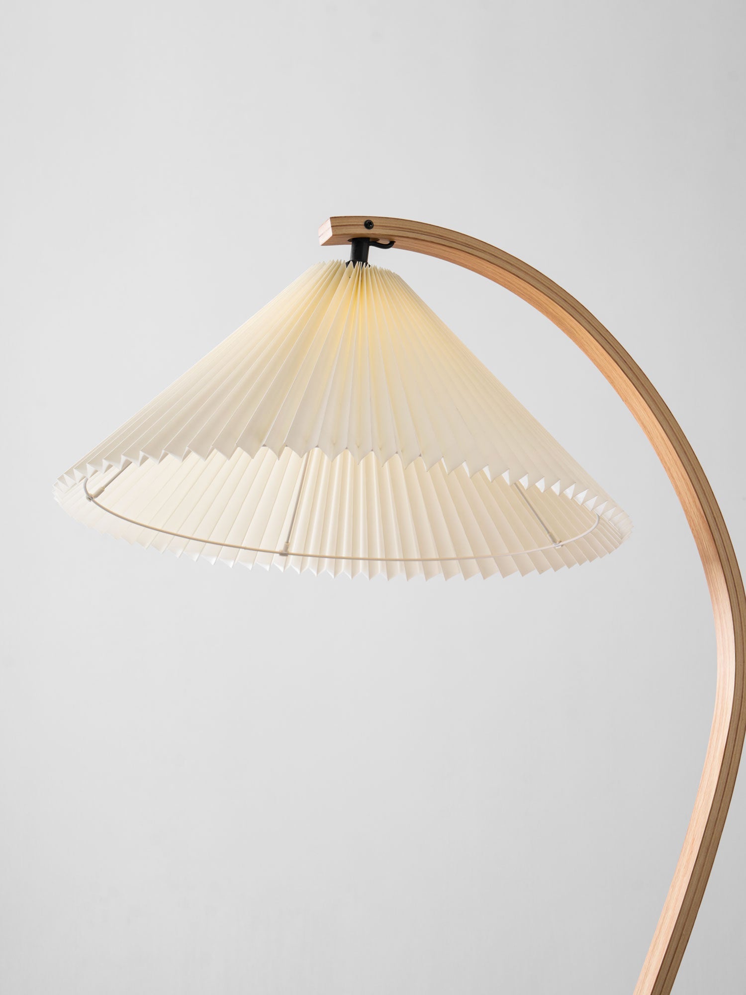 Alella Sculptural Floor Lamp