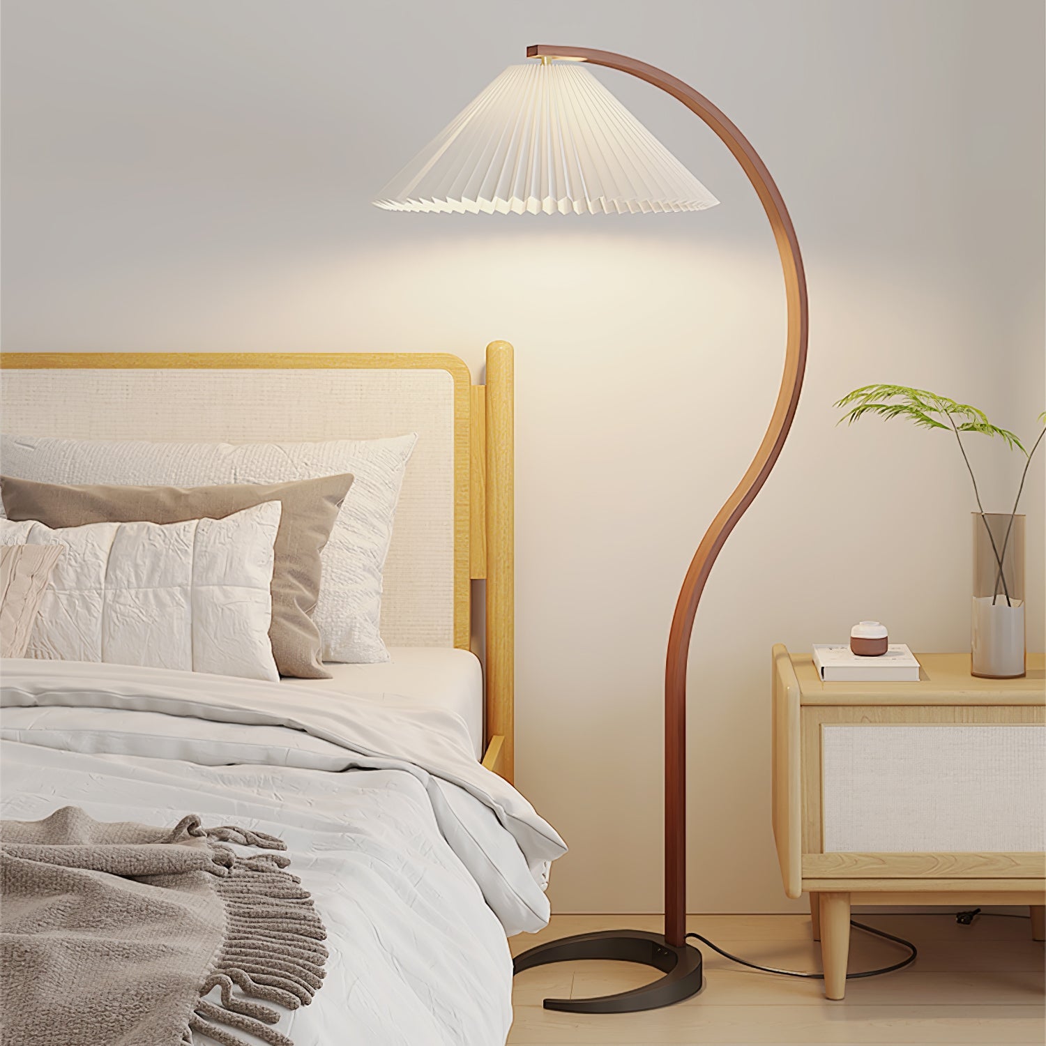 Alella Sculptural Floor Lamp