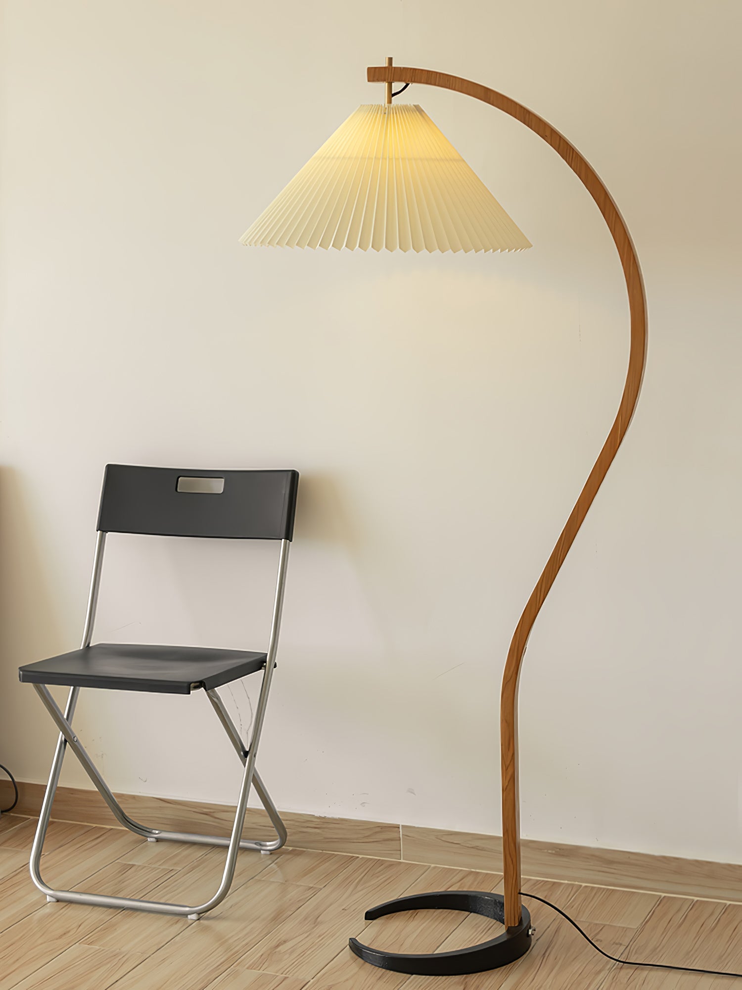 Alella Sculptural Floor Lamp