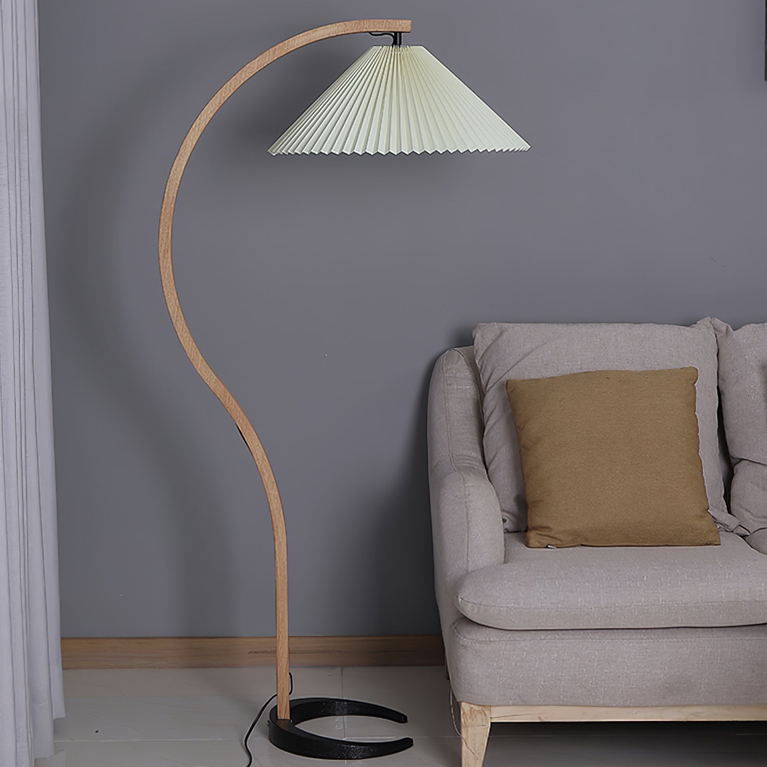 Alella Sculptural Floor Lamp