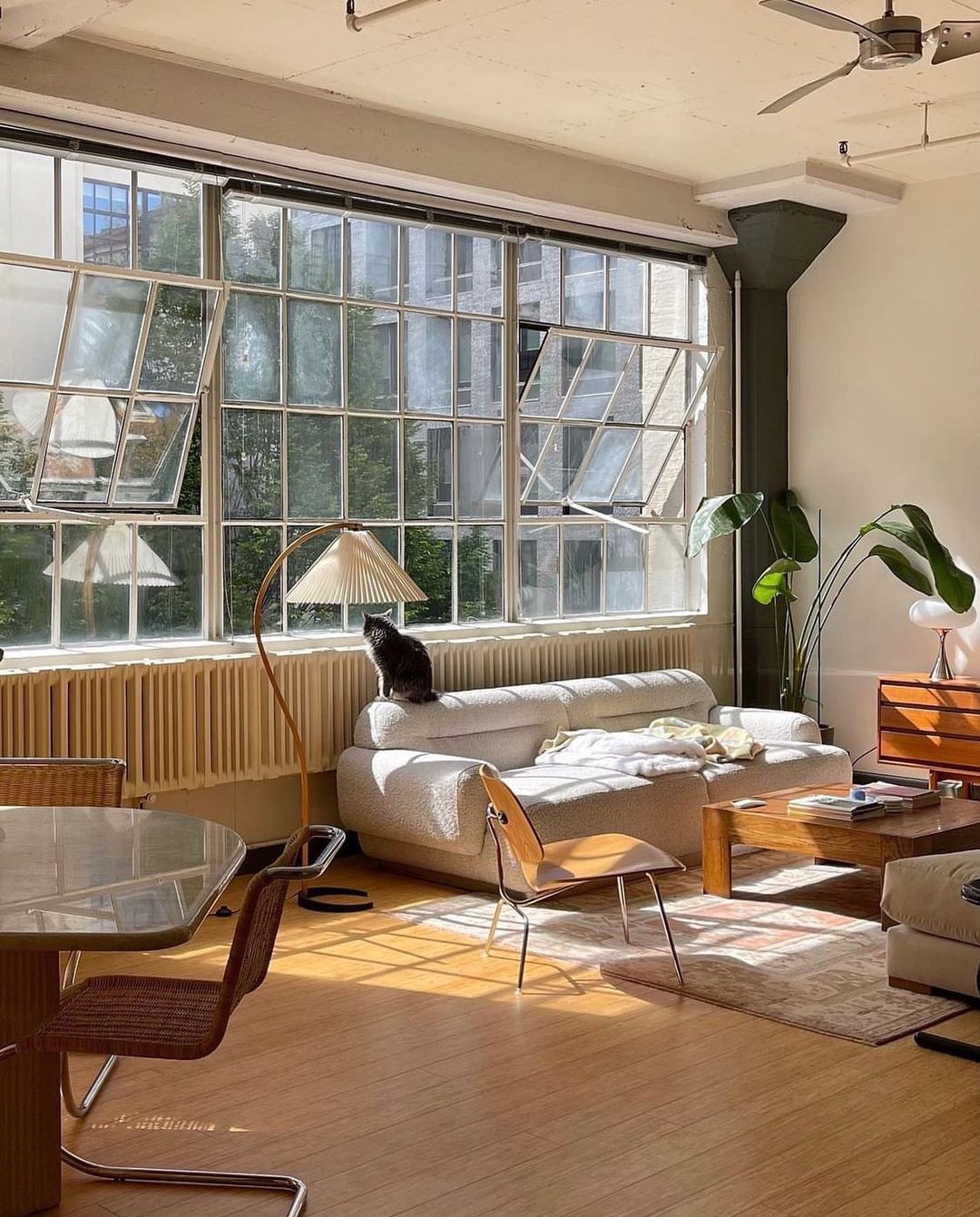 Alella Sculptural Floor Lamp