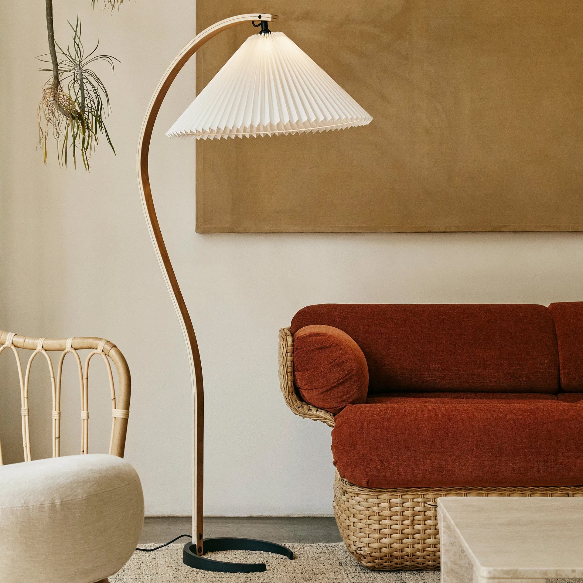 Alella Sculptural Floor Lamp