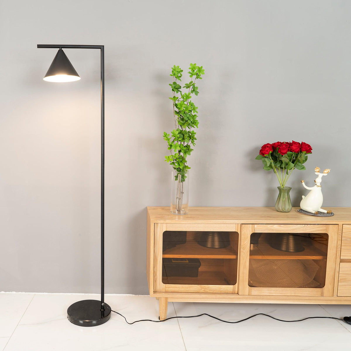 Resova Cone Floor Lamp