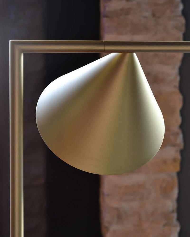 Resova Cone Floor Lamp