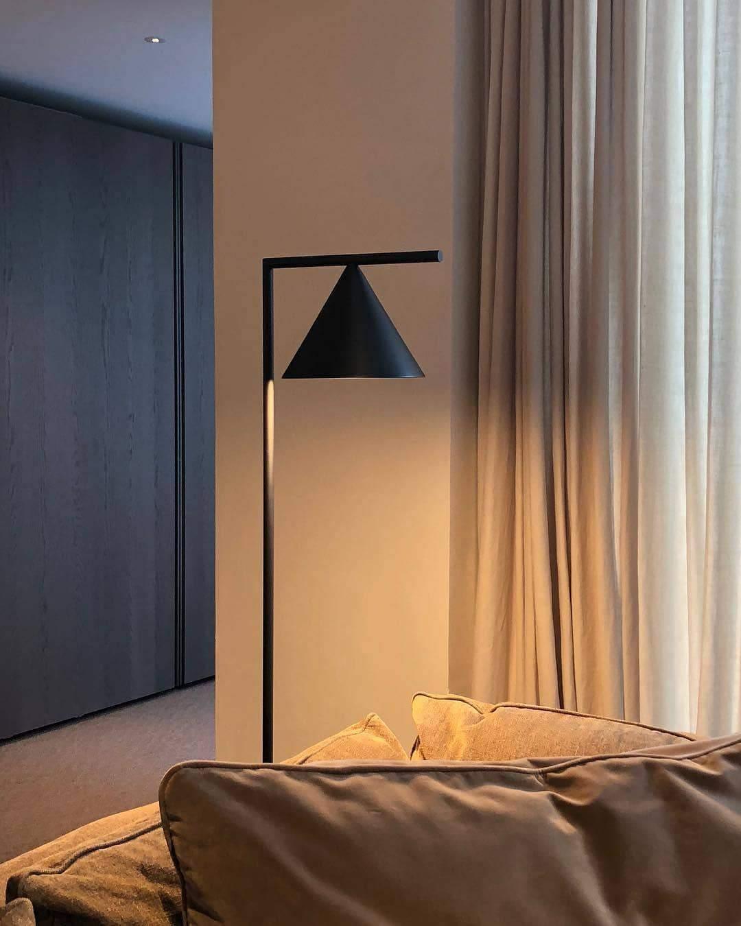 Resova Cone Floor Lamp