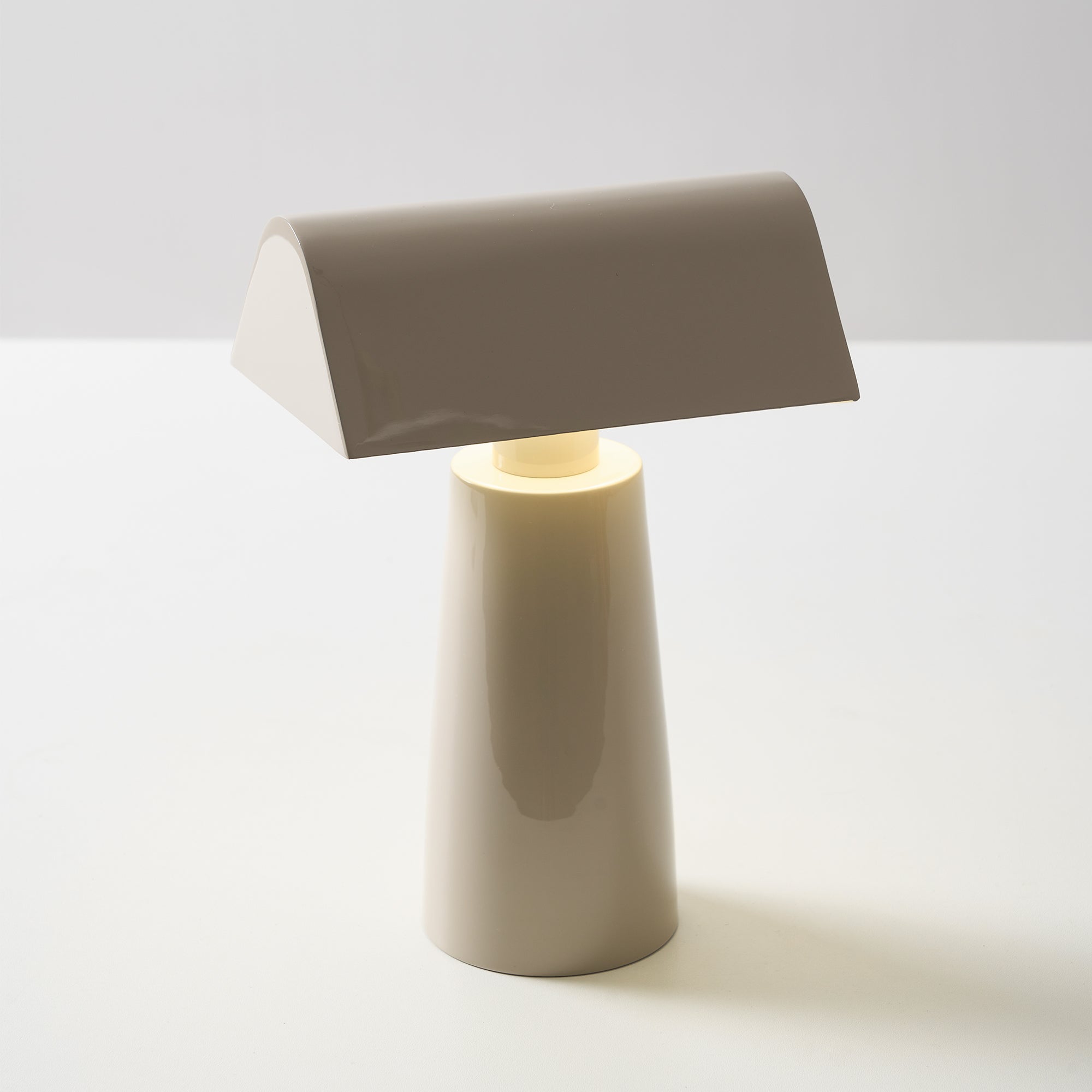 Abento Table Lamp