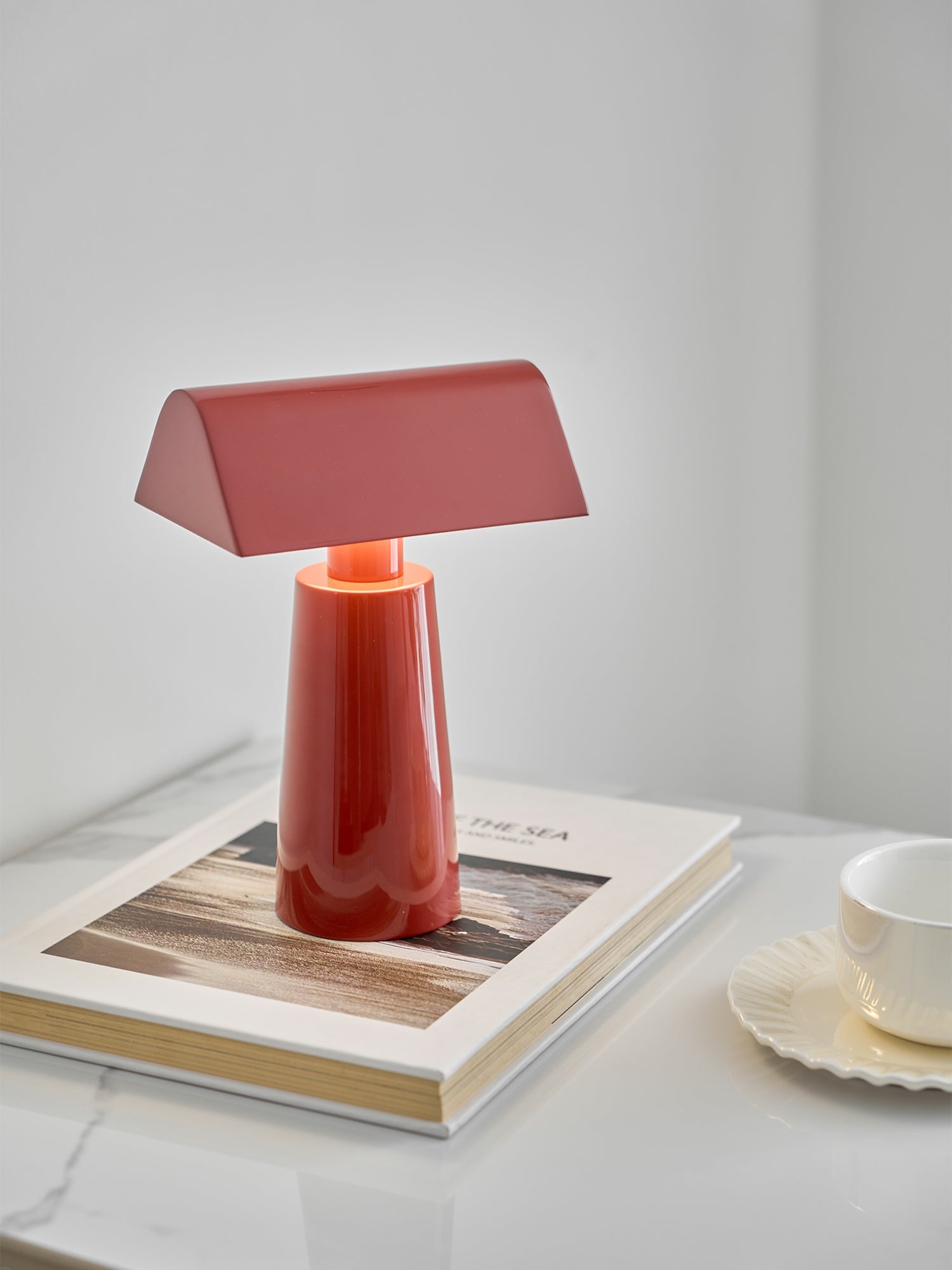 Abento Table Lamp