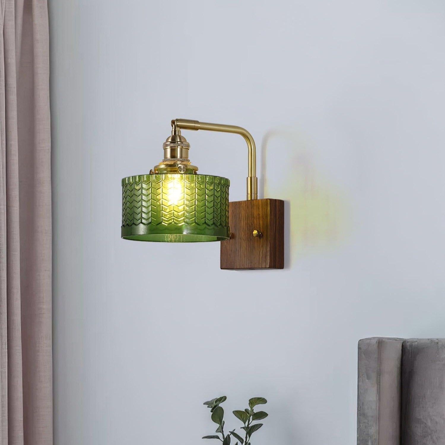 Nuxorel Wall Light