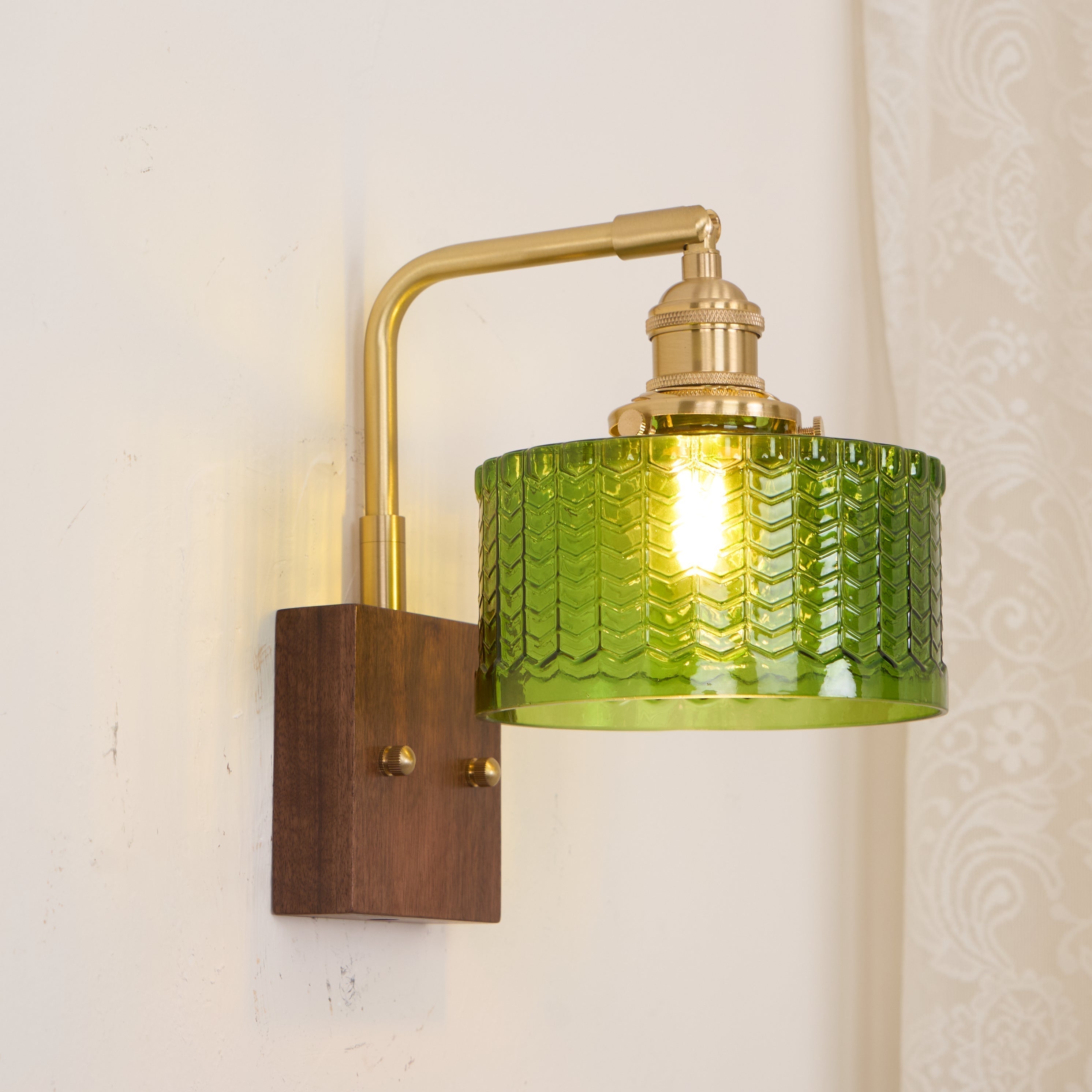Nuxorel Wall Light