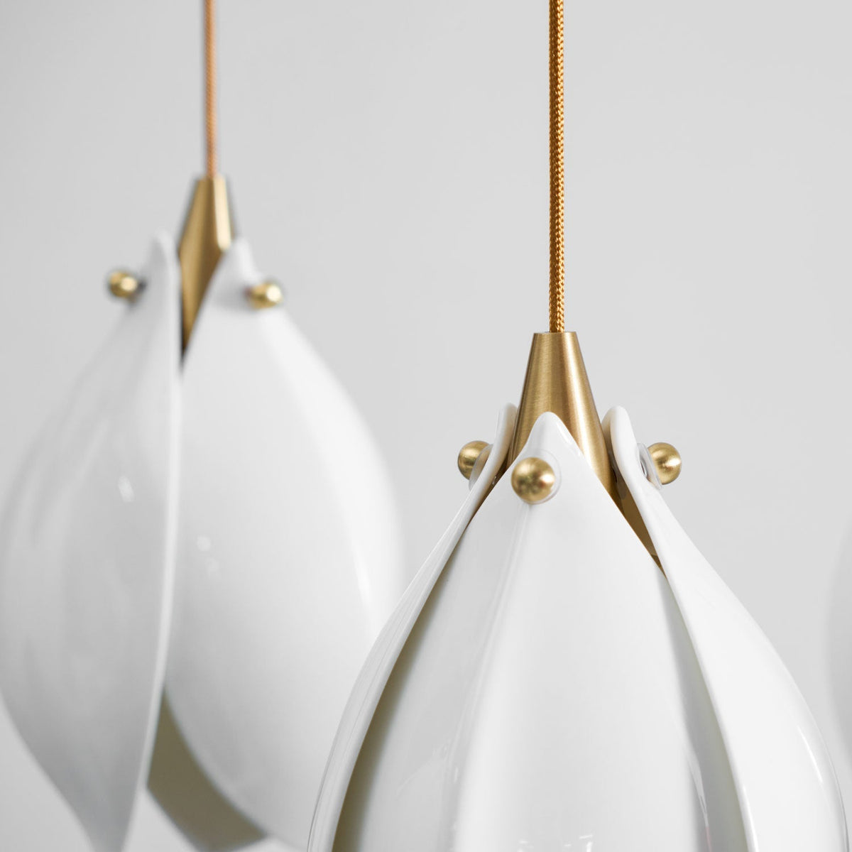 Lifiran Floral Pendant Light
