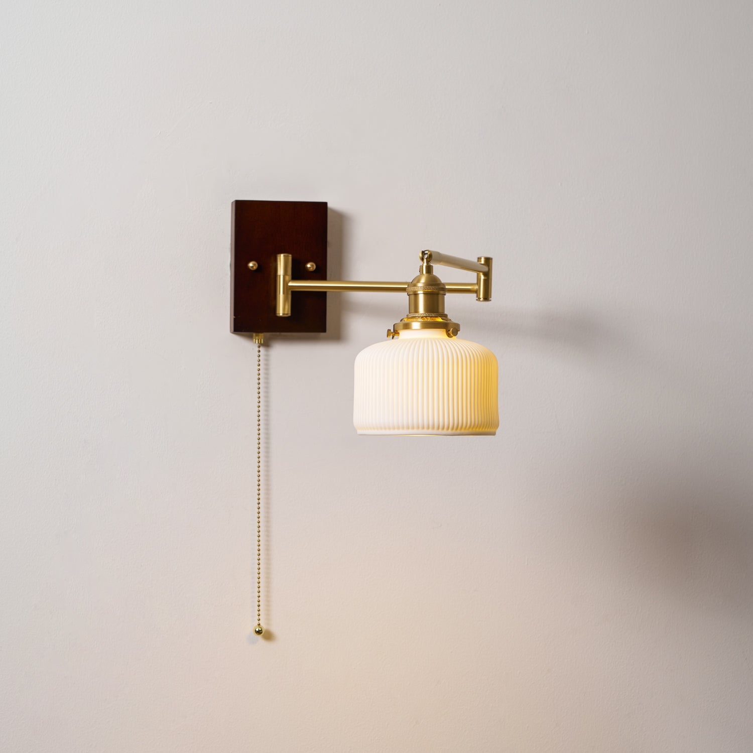 Xiver Geometry Wall Light