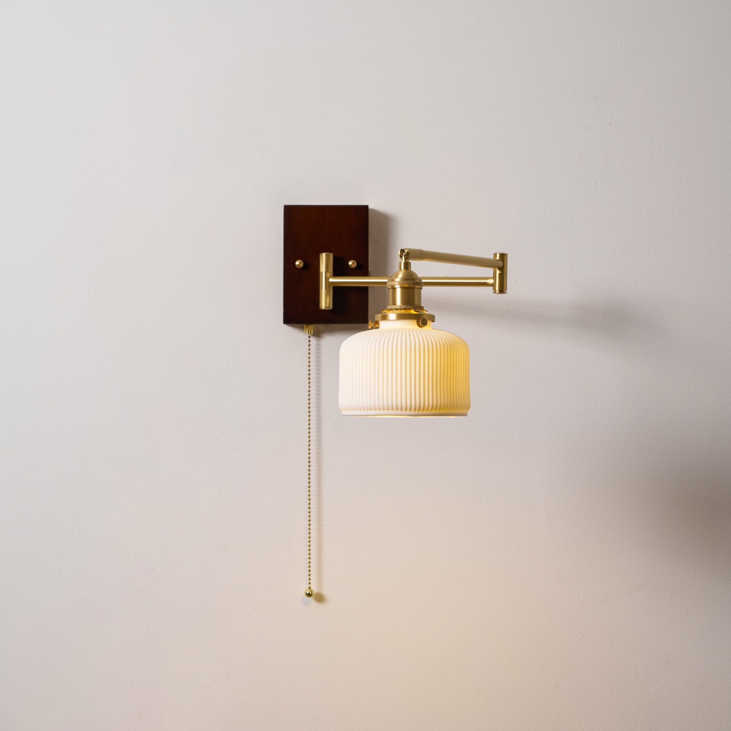 Xiver Geometry Wall Light