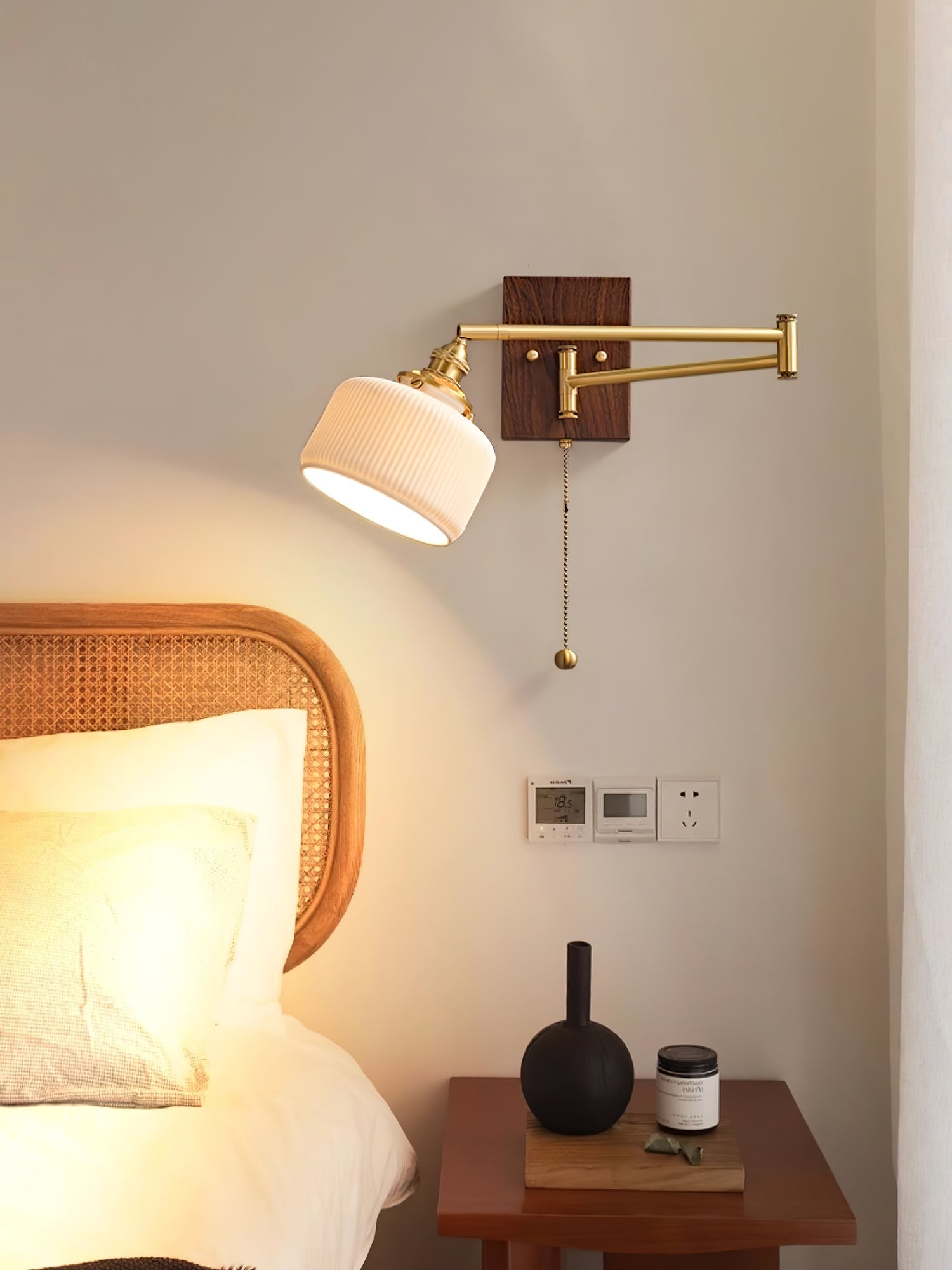 Xiver Geometry Wall Light