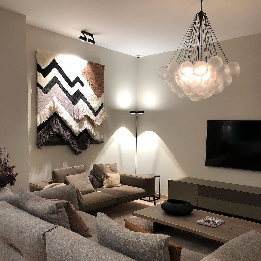 Aloralo Globe Chandelier